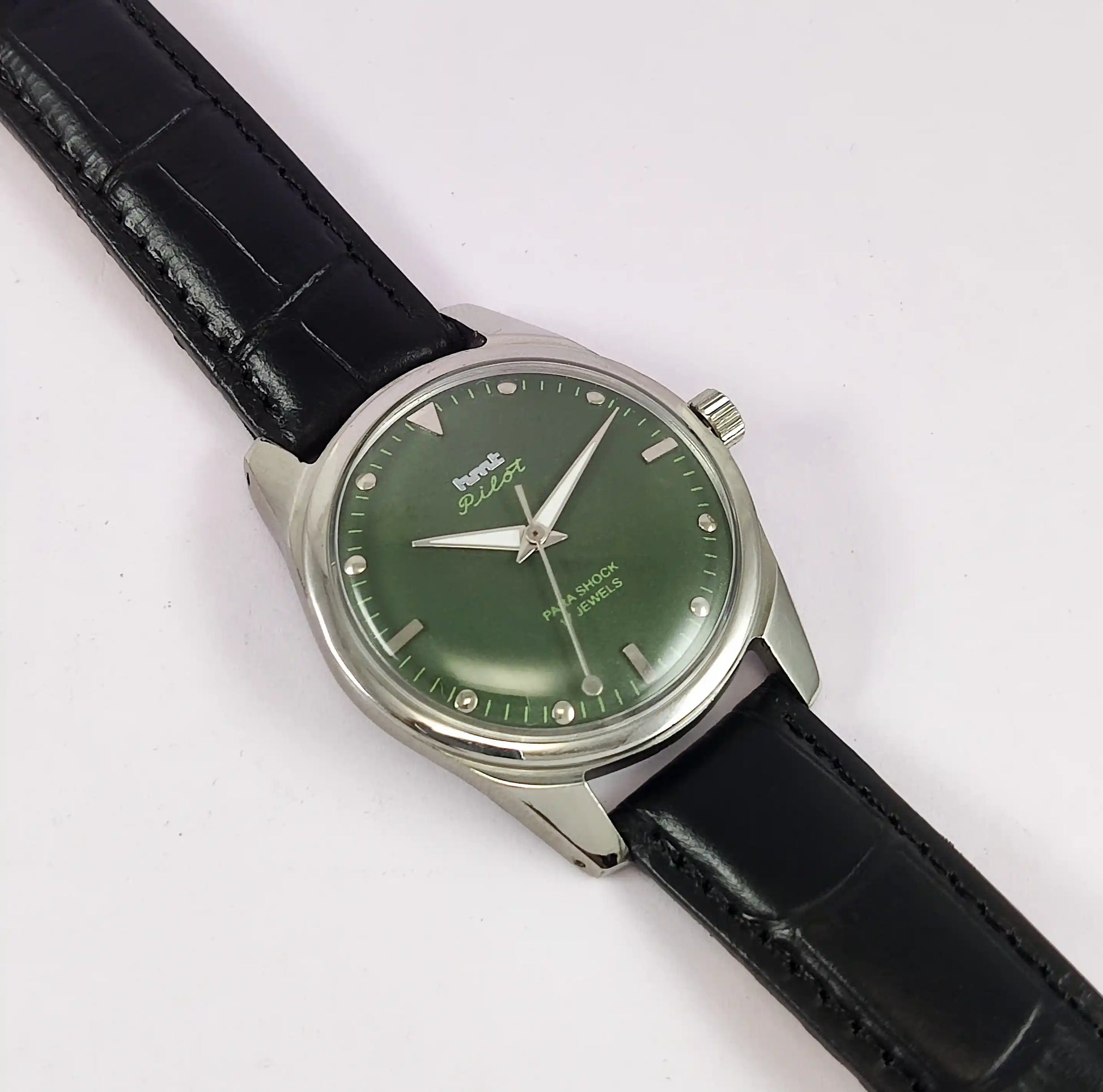HMT Pilot Para Shock 17 Jewels Apple Green Dial Handwinding Men's Watch Discover-Diamonds
