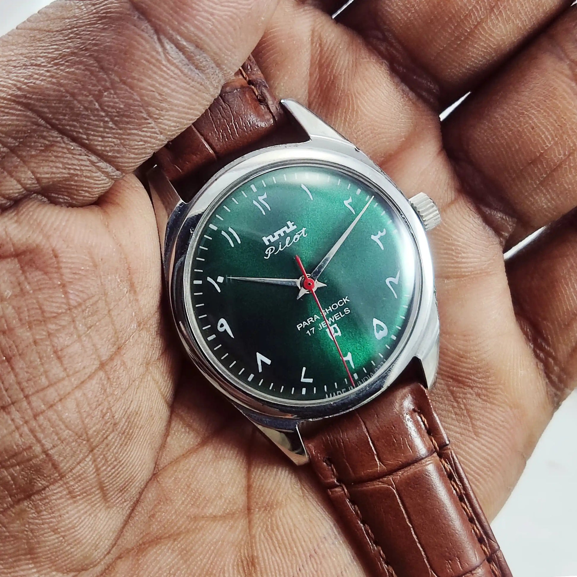 HMT Pilot Para Shock 17 Jewels Green Dial Arabic Font Handwinding 0231 Discover-Diamonds