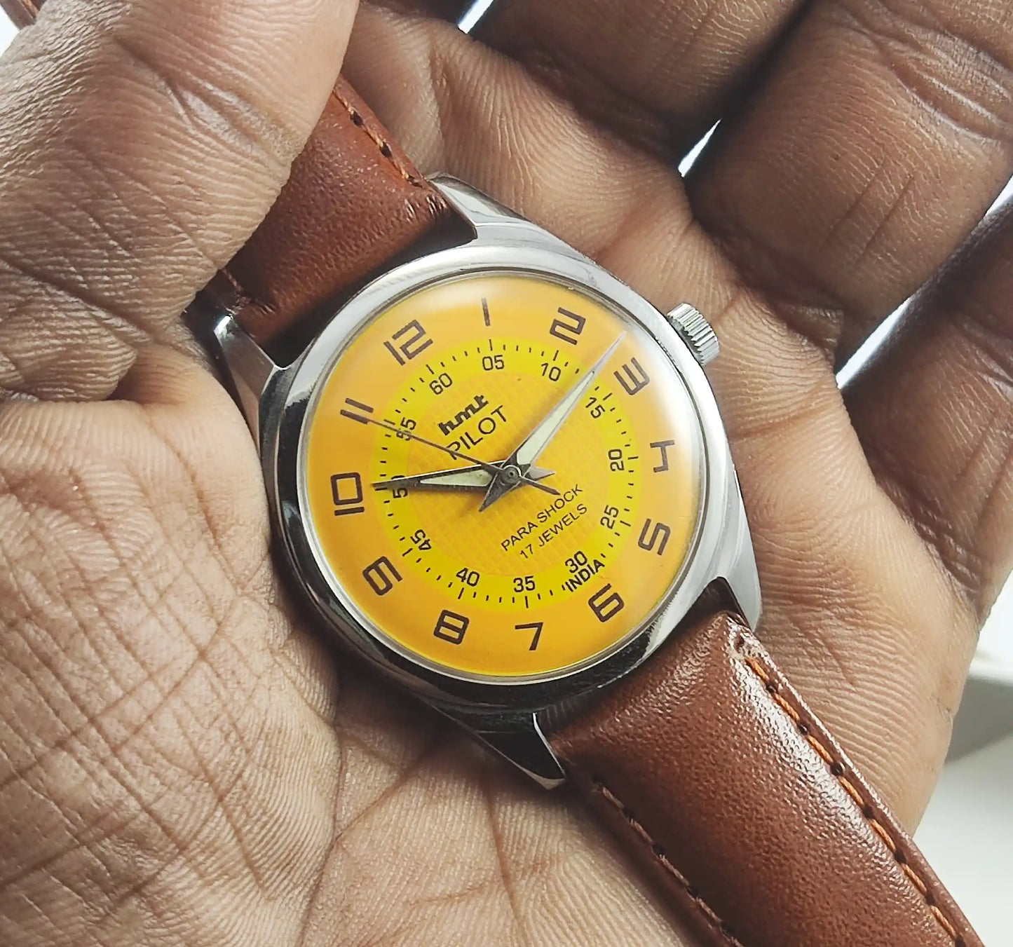 HMT Pilot Para Shock 17 Jewels Sun Yellow Dial Handwinding Watch Discover-Diamonds