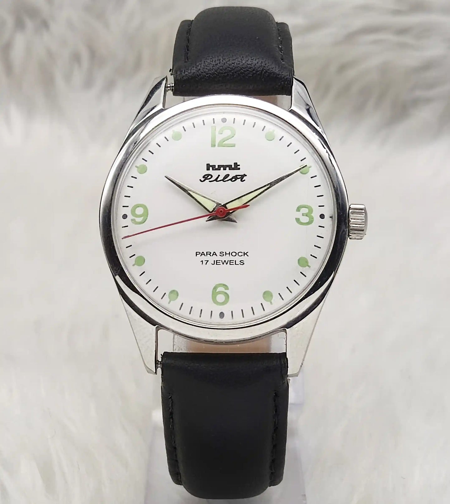 HMT Pilot White Dial Watch - 17 Jewels Handwinding Timepiece