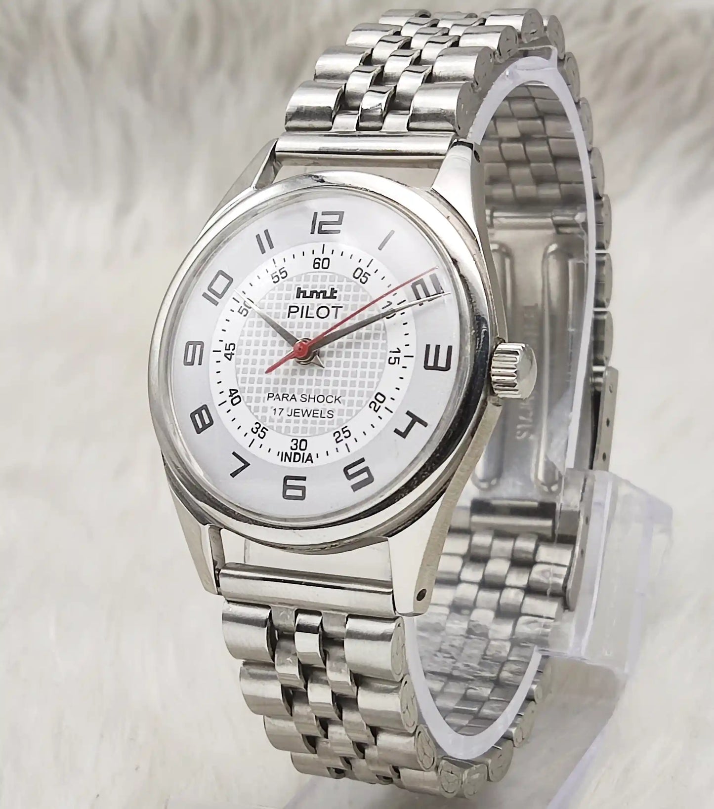 HMT Pilot White Dial Watch - Timeless Mechanical Elegance