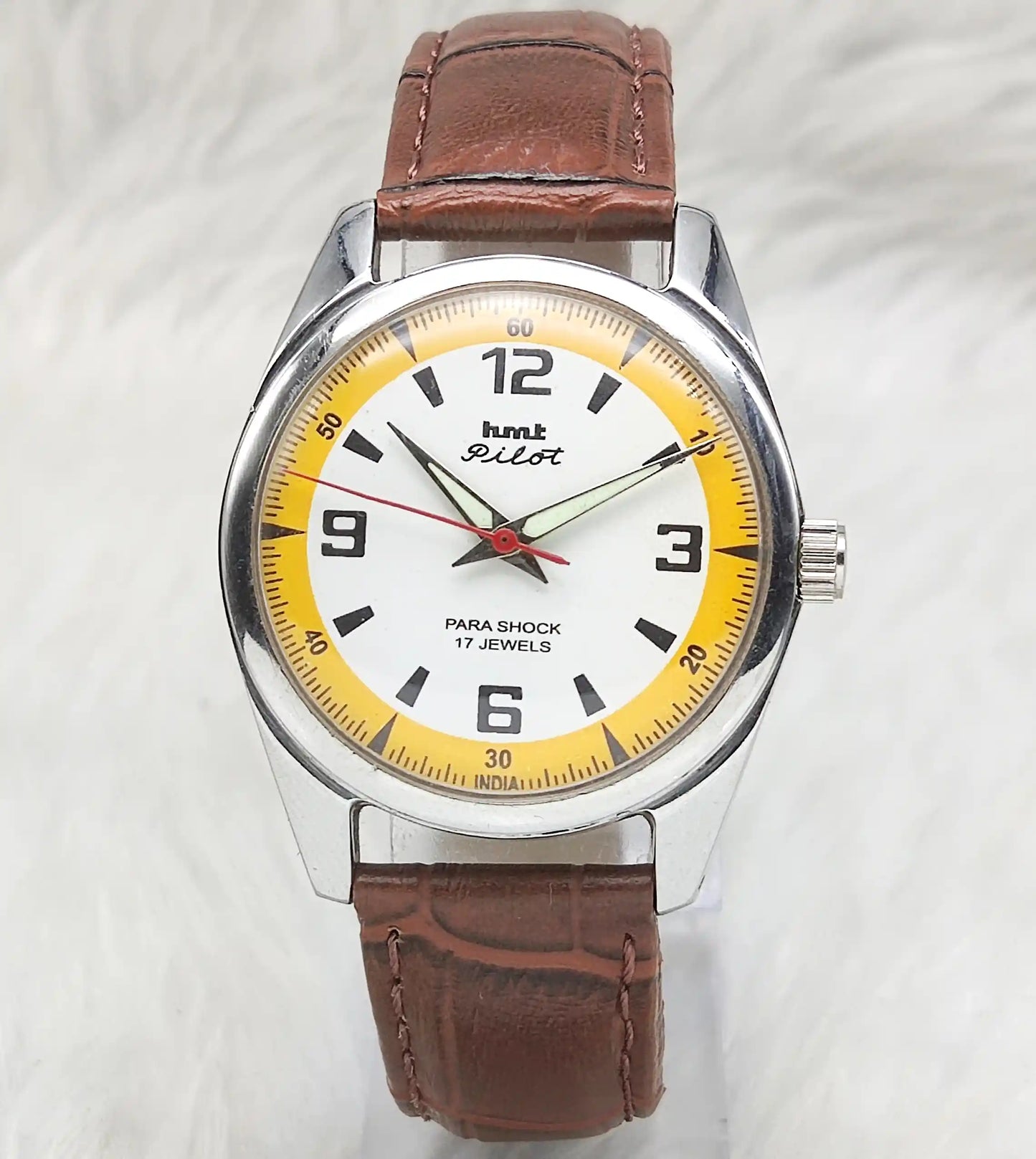 HMT Pilot White Dial With Sun yellow Circle Dial - English Numerals, 17 Jewels, Handwinding