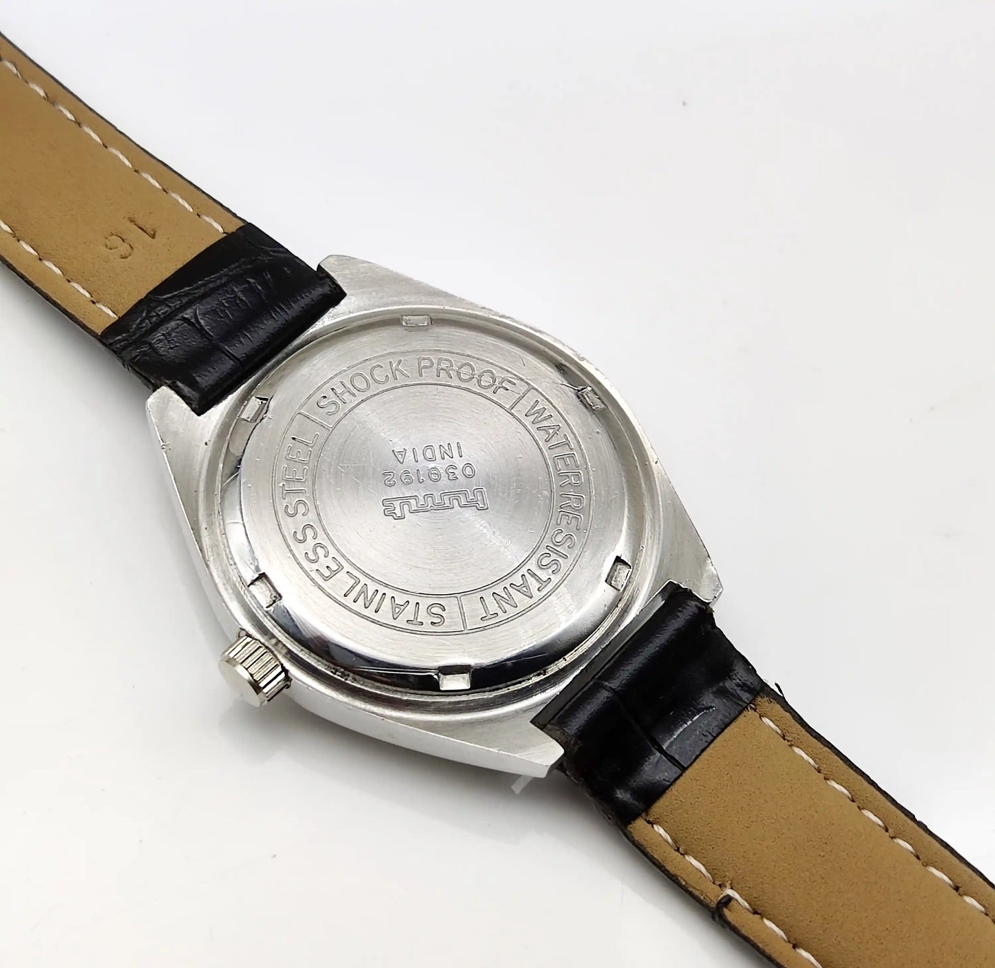 HMT Red Dial 17 Jewels Para Shock Handwinding Watch