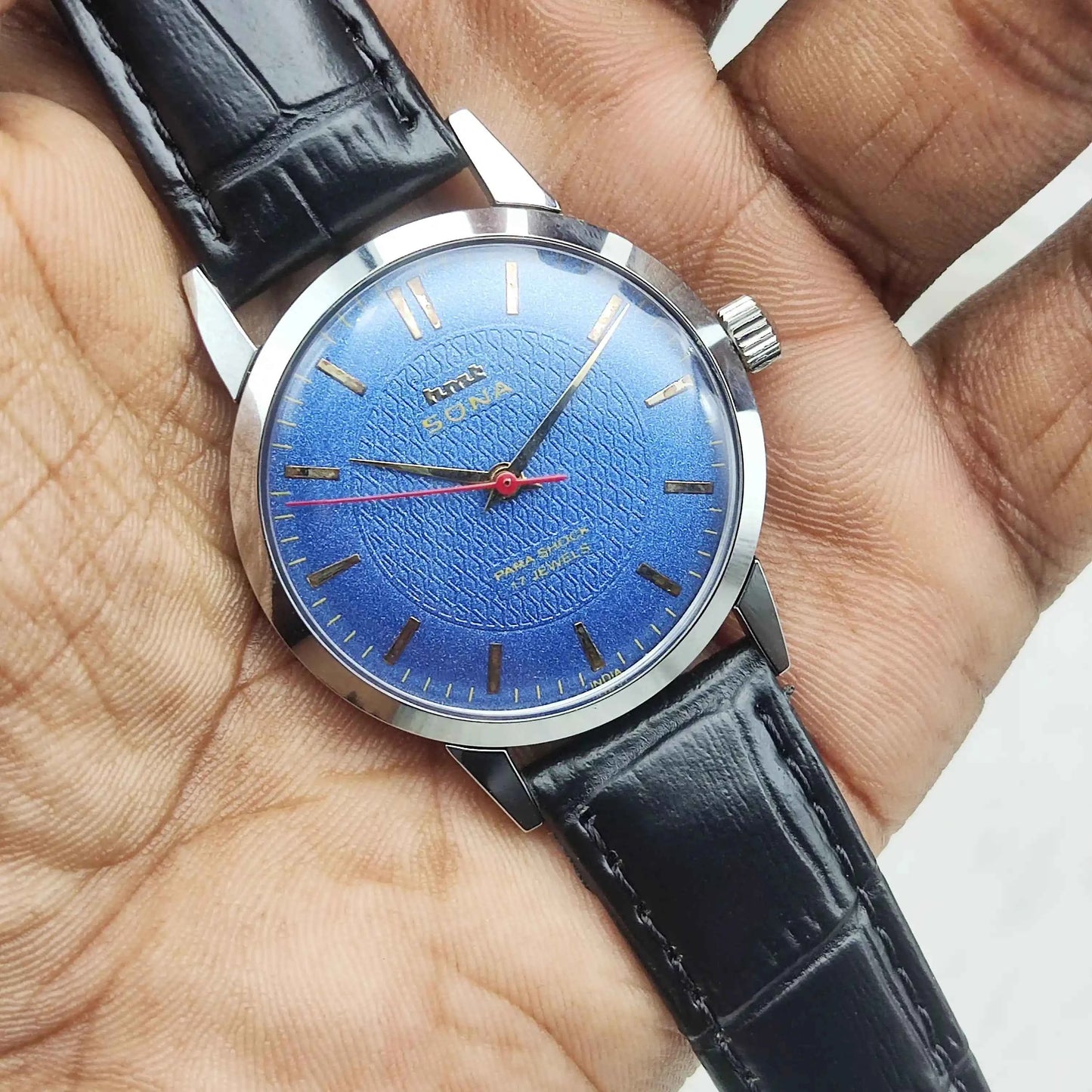 HMT Sona Blue Dial Handwinding 17 Jewels Watch With Stick Indices