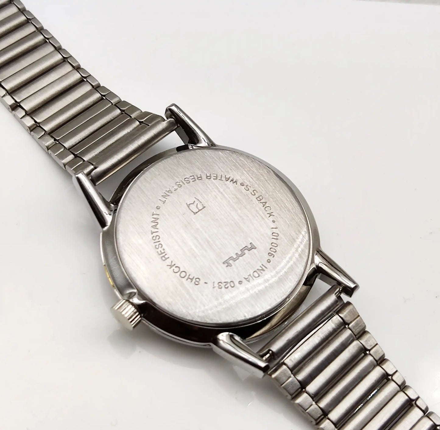 HMT Sona Handwinding 17 Jewels Maroon Dial Watch