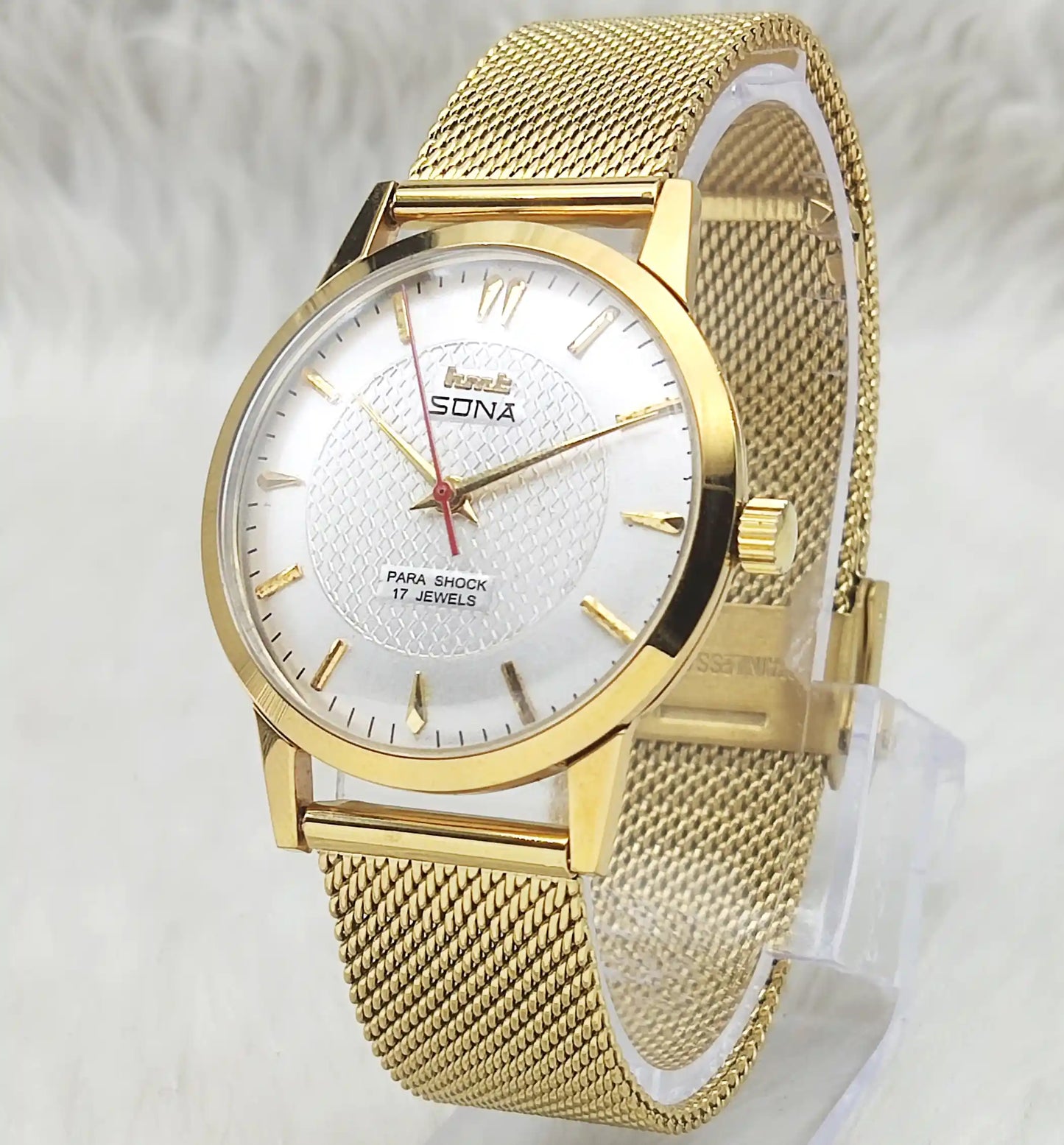 HMT Sona Handwinding Watch - Para Shock 17 Jewels Silver Dial