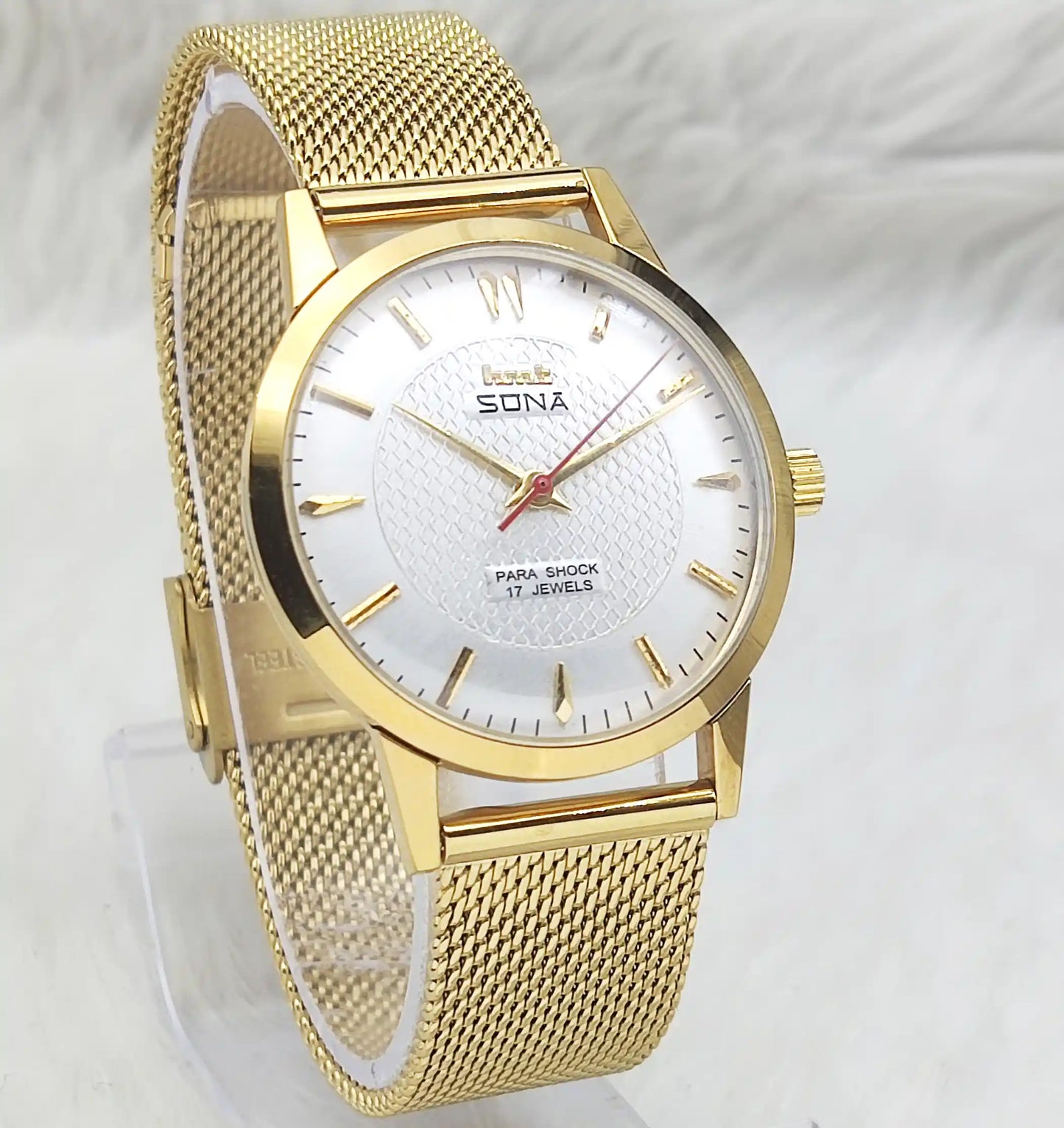 HMT Sona Handwinding Watch - Para Shock 17 Jewels Silver Dial