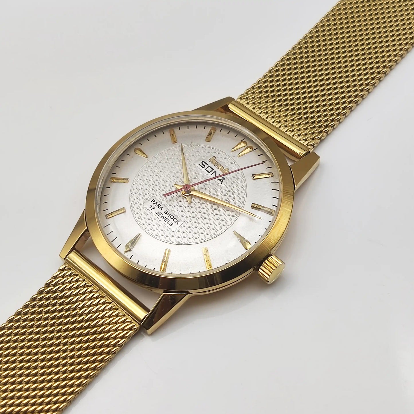 HMT Sona Handwinding Watch - Para Shock 17 Jewels Silver Dial