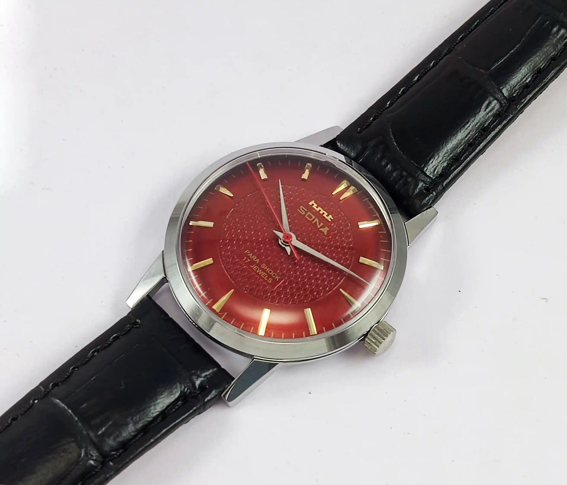 HMT Sona Maroon Dial 17 Jewels Handwinding Watch 0231 Discover-Diamonds