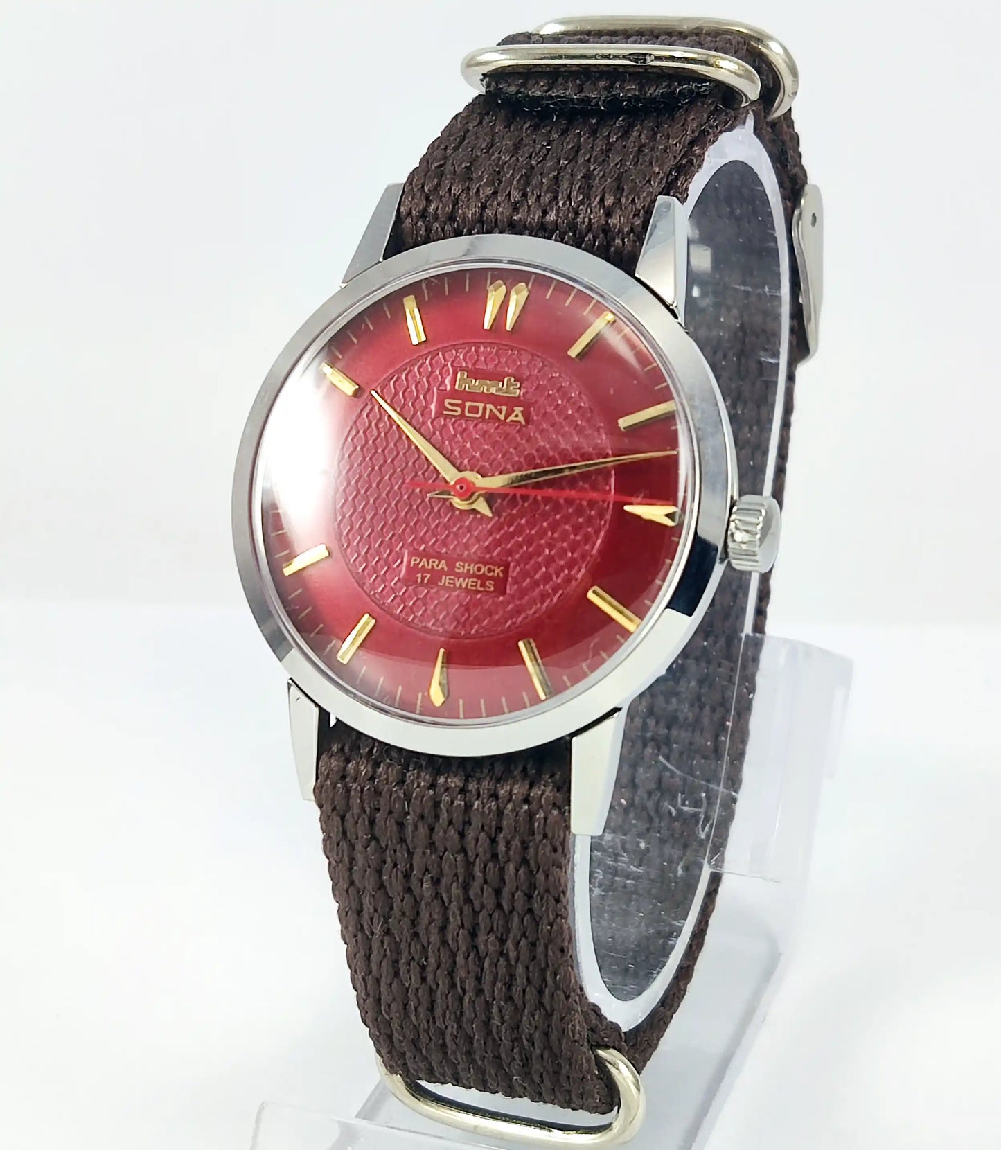 HMT Sona Para Shock  17 Jewels Maroon Dial Handwinding - Discover-Diamonds