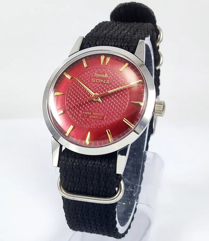 HMT Sona Para Shock 17 Jewels Maroon Dial Mechanical Handwinding 0231 - Discover-Diamonds