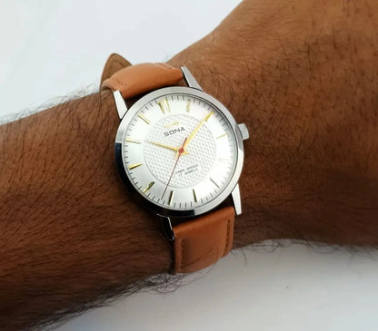 HMT Sona Silver Dial 17 Jewels Mechanical Handwinding Men's Wrist Watch 0231 Discover-Diamonds