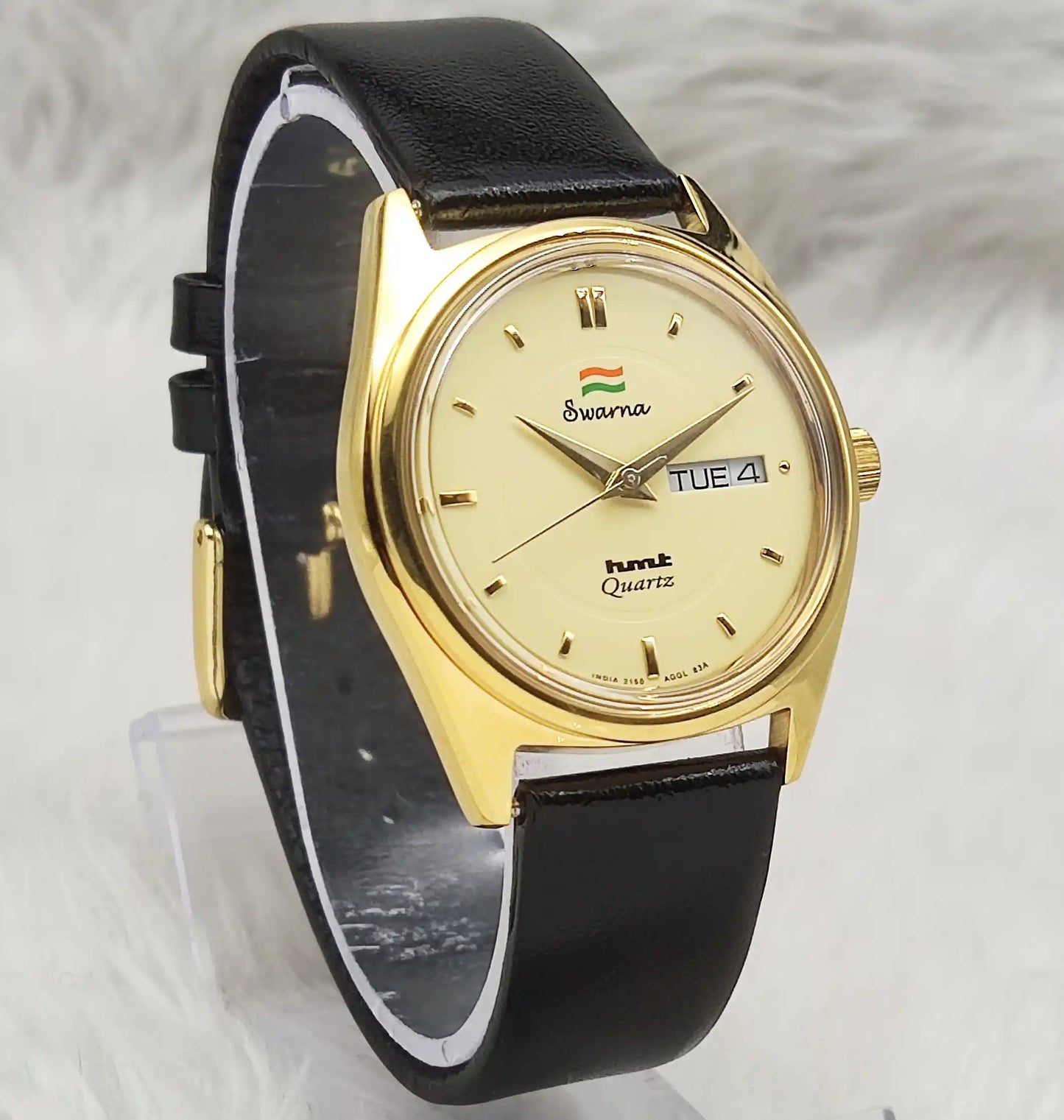 HMT Swarna Quartz Day Date Goldenish Dial
