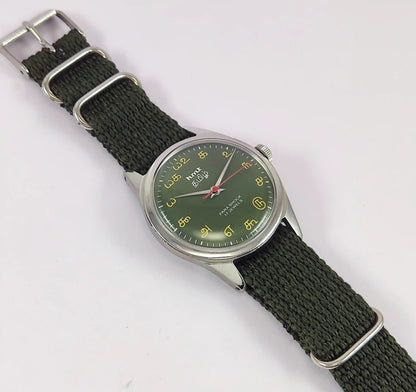 HMT Tamil Green Dial Para Shock 17 Jewels Handwinding Men's Watch 0231 Discover-Diamonds