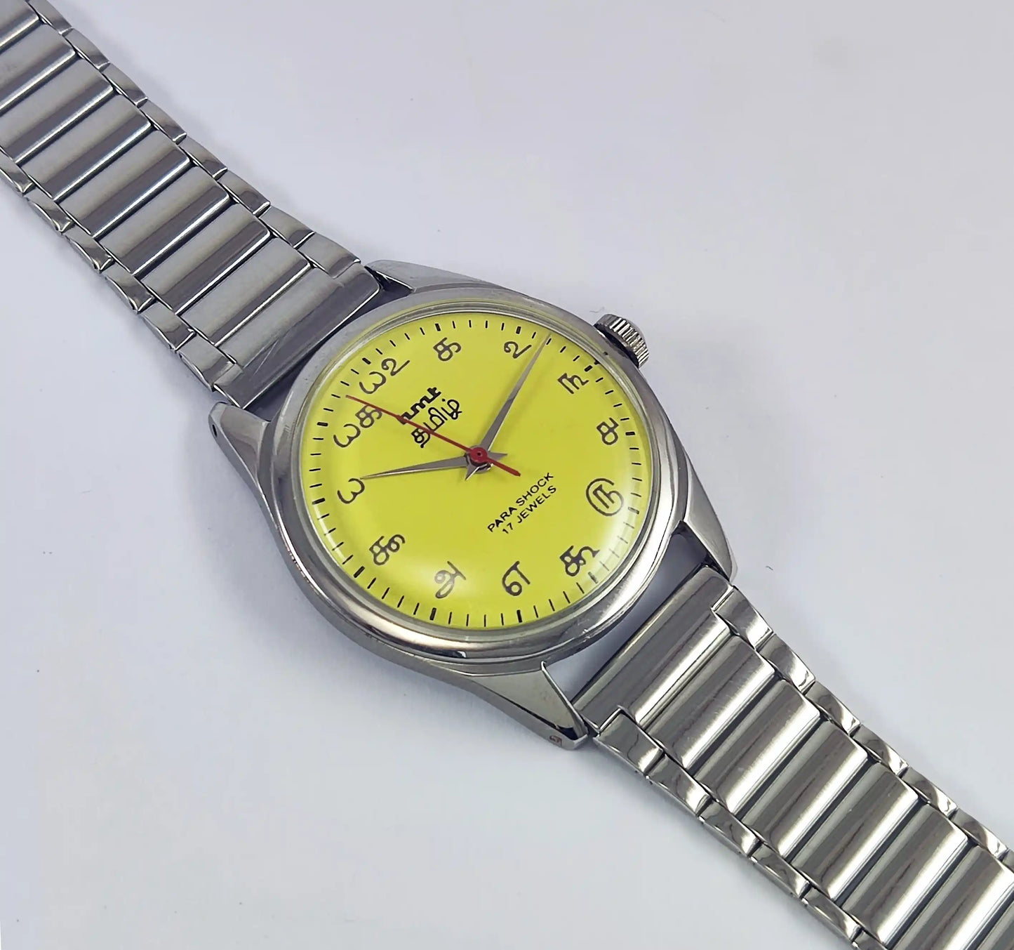 HMT Tamil Para Shock 17 Jewels Yellow Dial Handwinding 0231 Discover-Diamonds