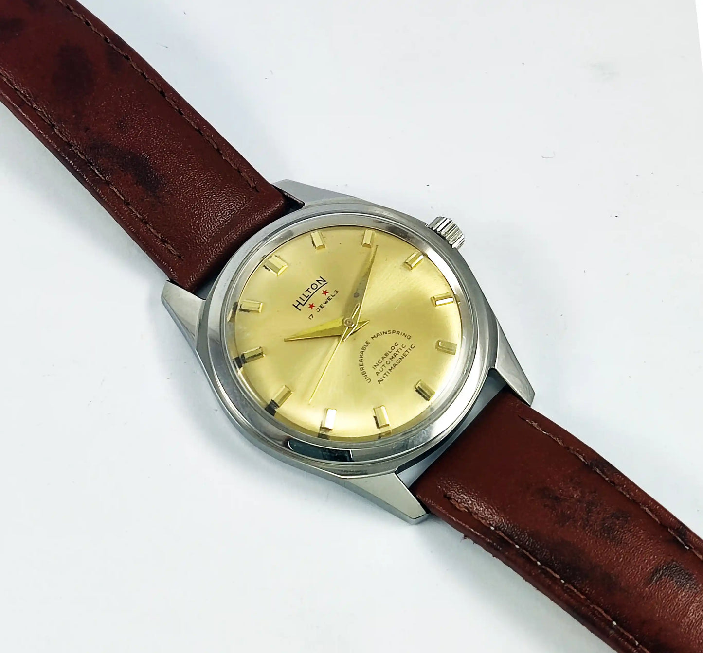 Hilton Incabloc 17 Jewels Golden Dial Handwinding Discover-Diamonds