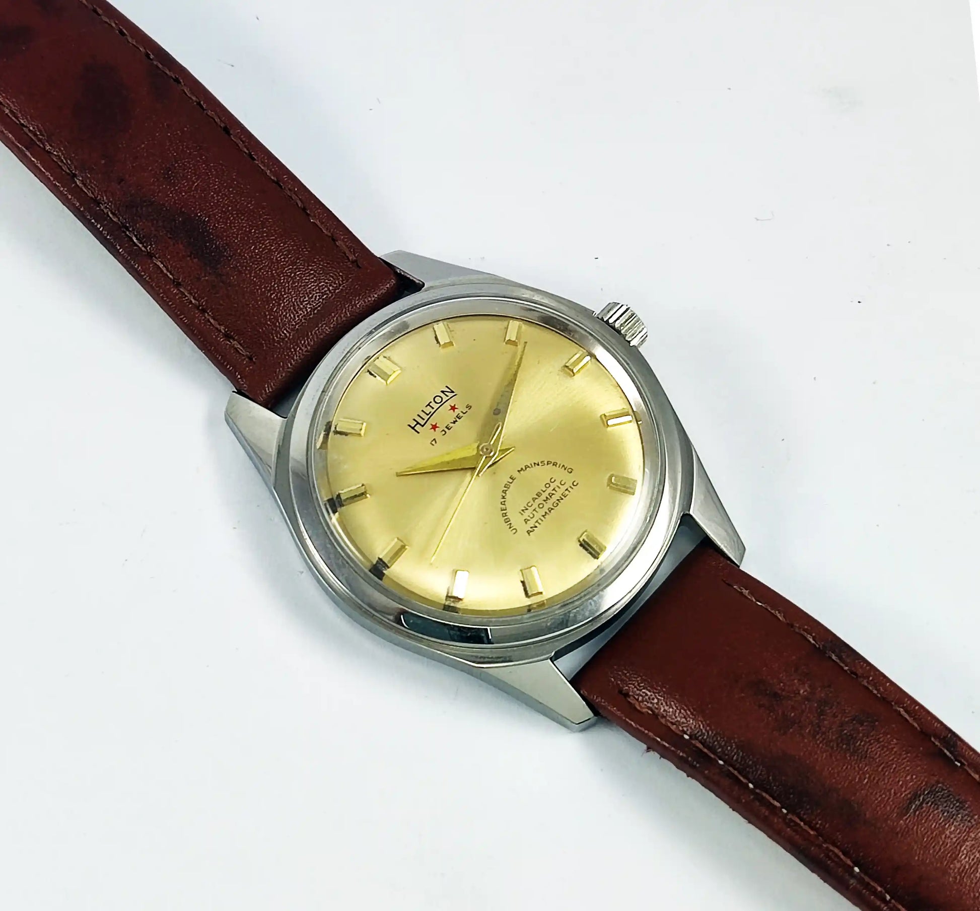 Hilton Incabloc 17 Jewels Golden Dial Handwinding Discover-Diamonds