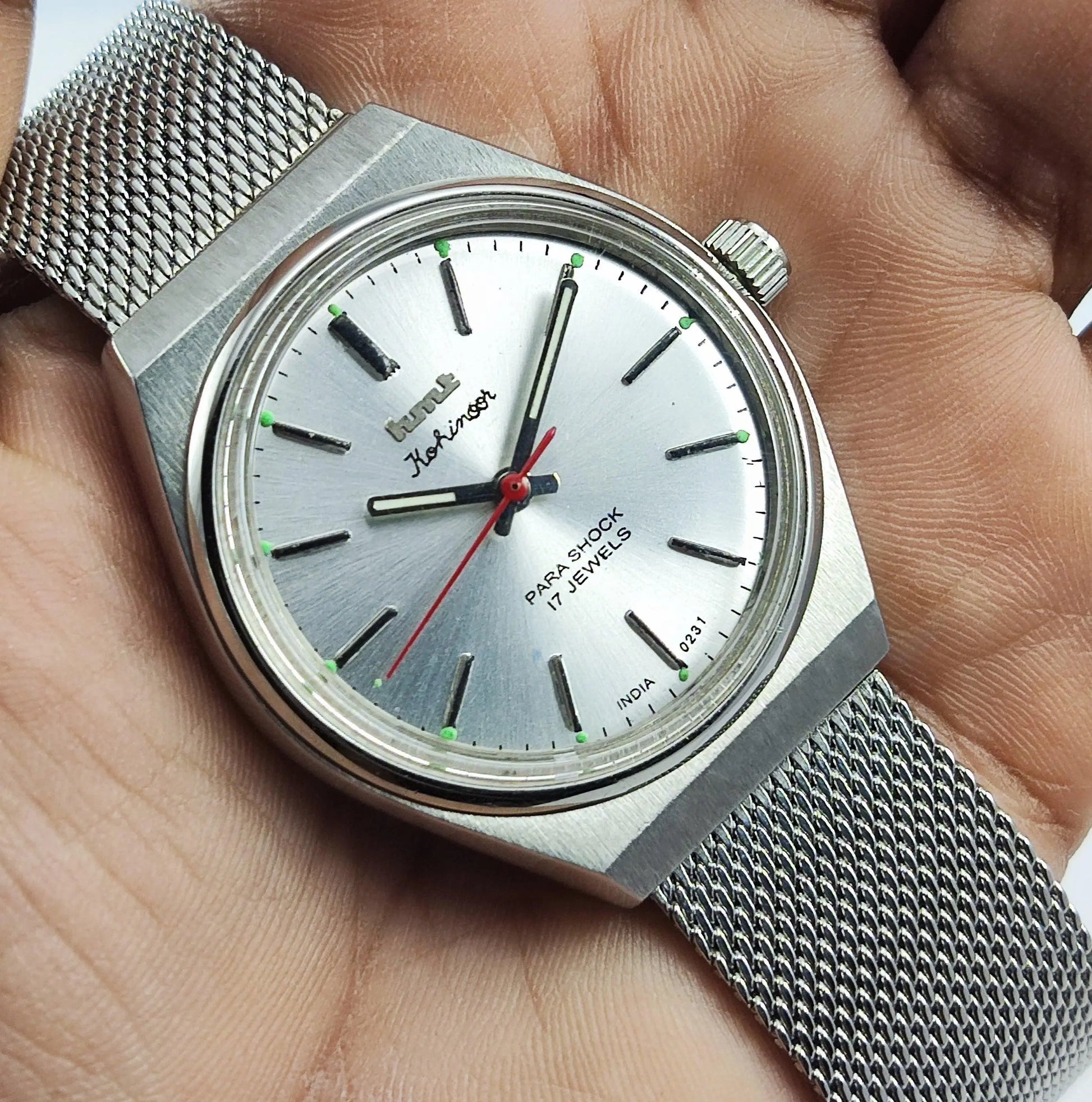HMT Kohinoor Para Shock 17 Jewels Silver Dial Mechanical Hand