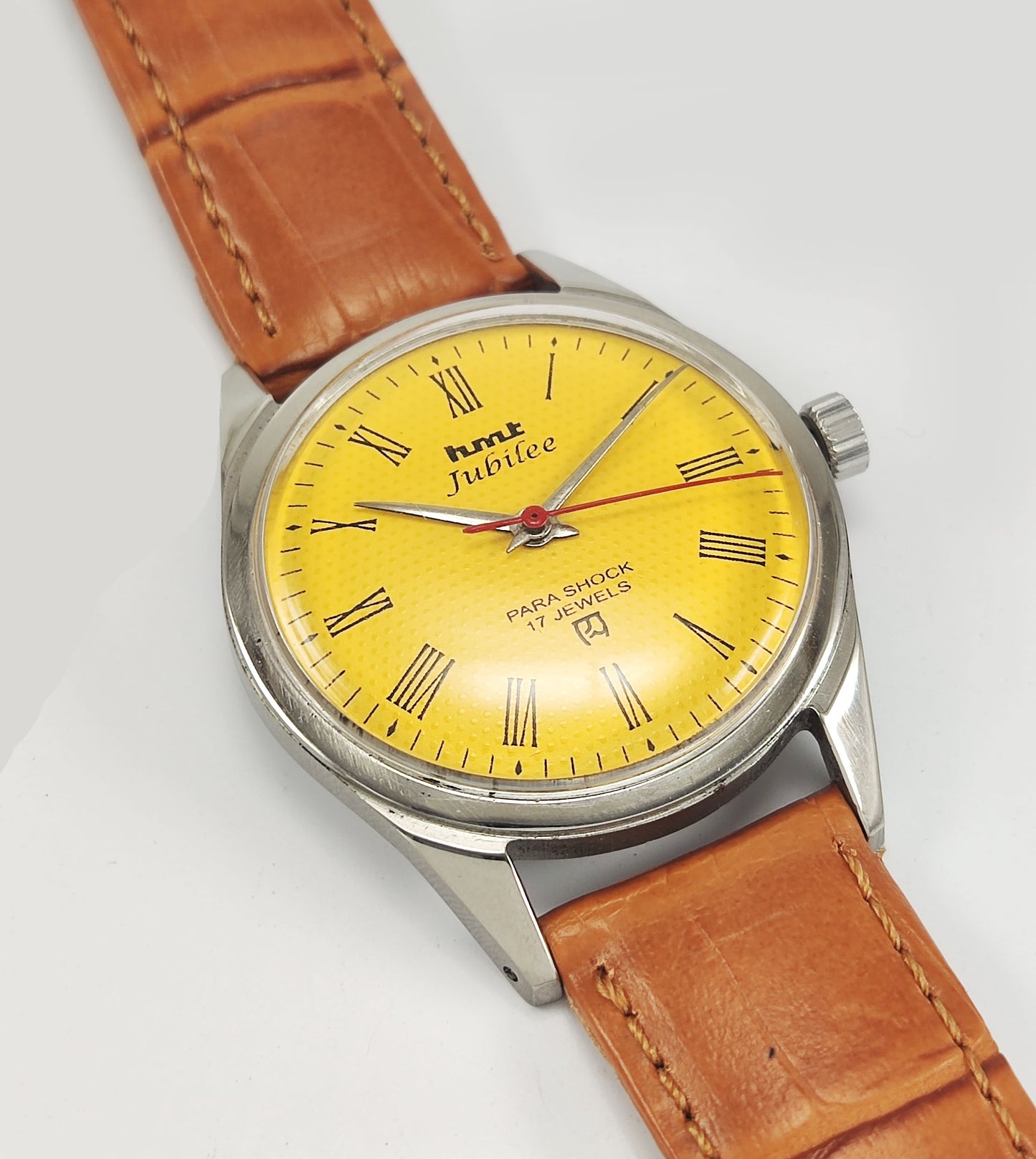 HMT Jubilee Para Shock 17 Jewels Yellow Dial Roman Numerals Mechanical Hand winding Men's Wrist Watch - Discover-Diamonds