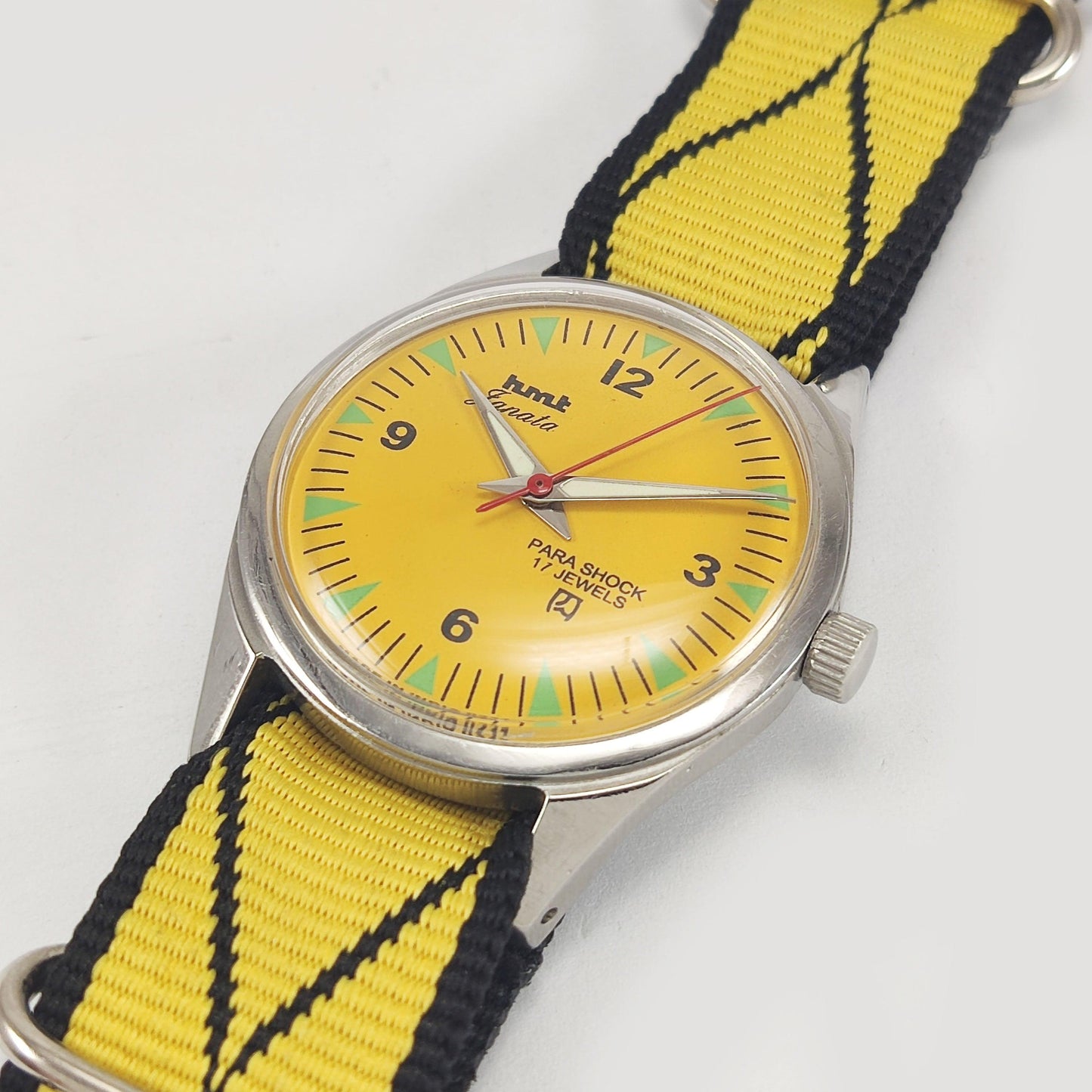 HMT Janata Para Shock 17 Jewels Sun Yellow Dial Radium Hands Mechanical Hand winding Men's Wrist Watch - Discover-Diamonds