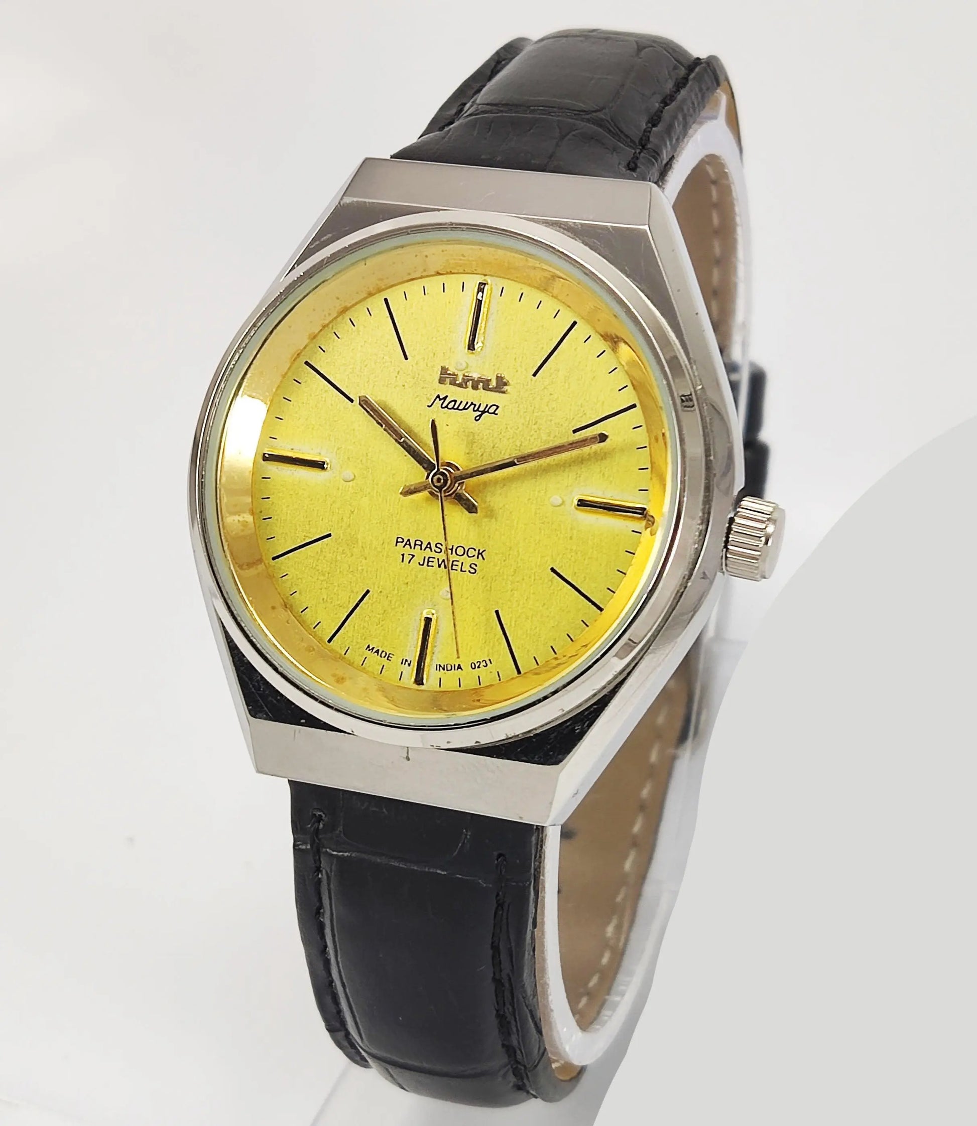 HMT Maurya Para Shock 17 Jewels Golden Dial Mechanical Hand winding Men's Wrist Watch - Discover-Diamonds