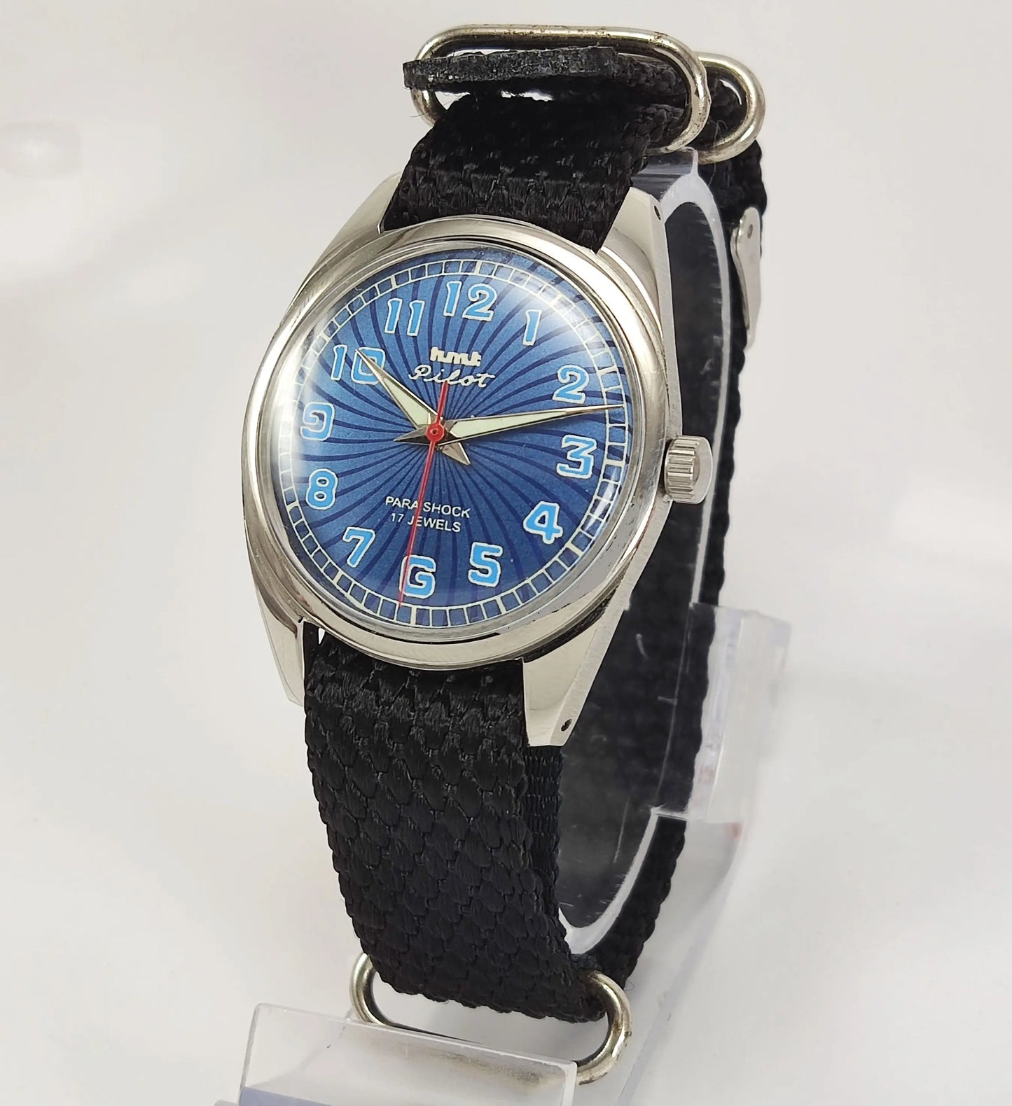 HMT Pilot Para Shock 17 Jewels Blue Dial Mechanical Hand winding Men's Wrist Watch Discover-Diamonds