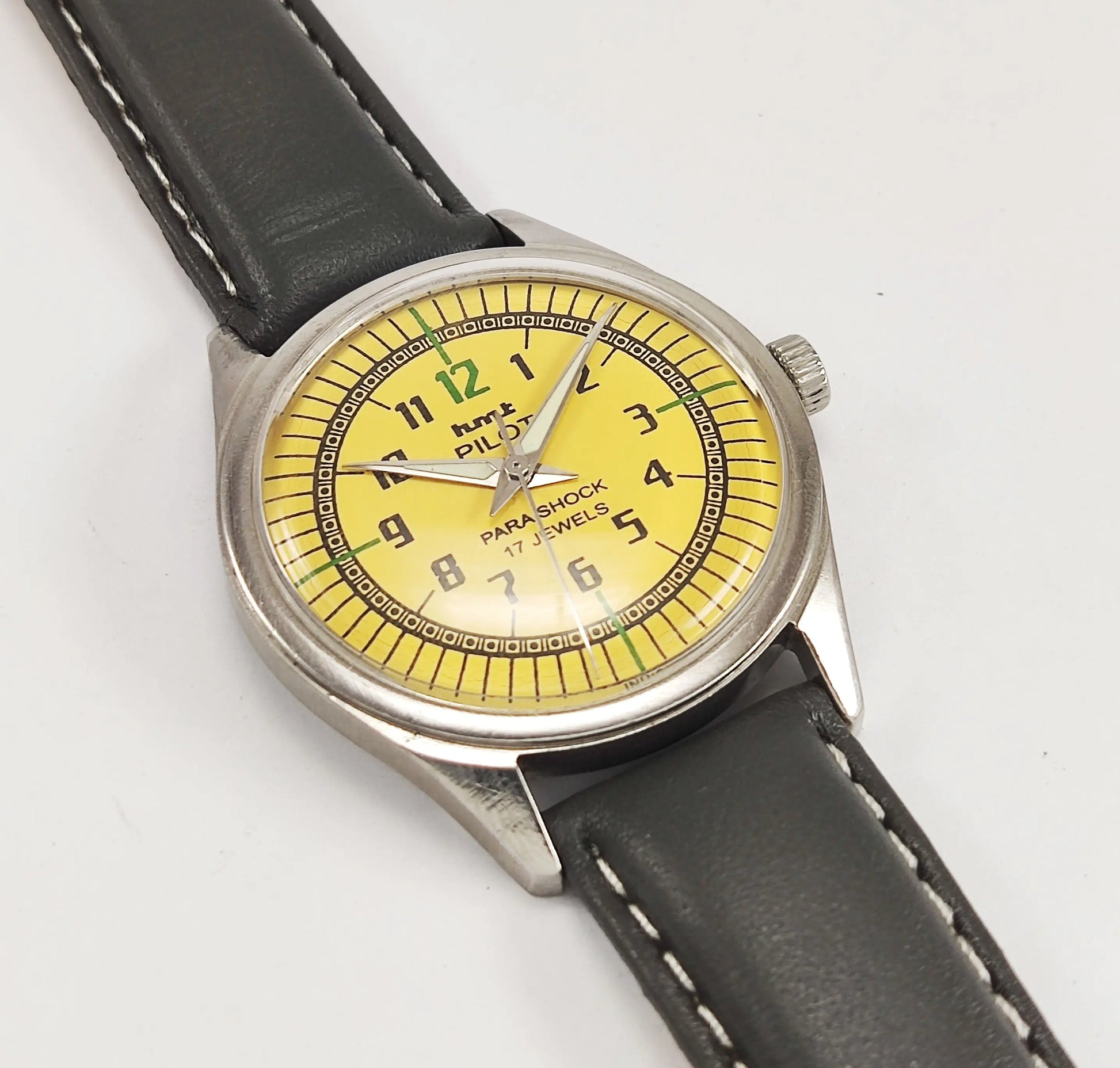 HMT Pilot Para Shock 17 Jewels Yellow Dial Mechanical Hand winding Men's Wrist Watch Discover-Diamonds