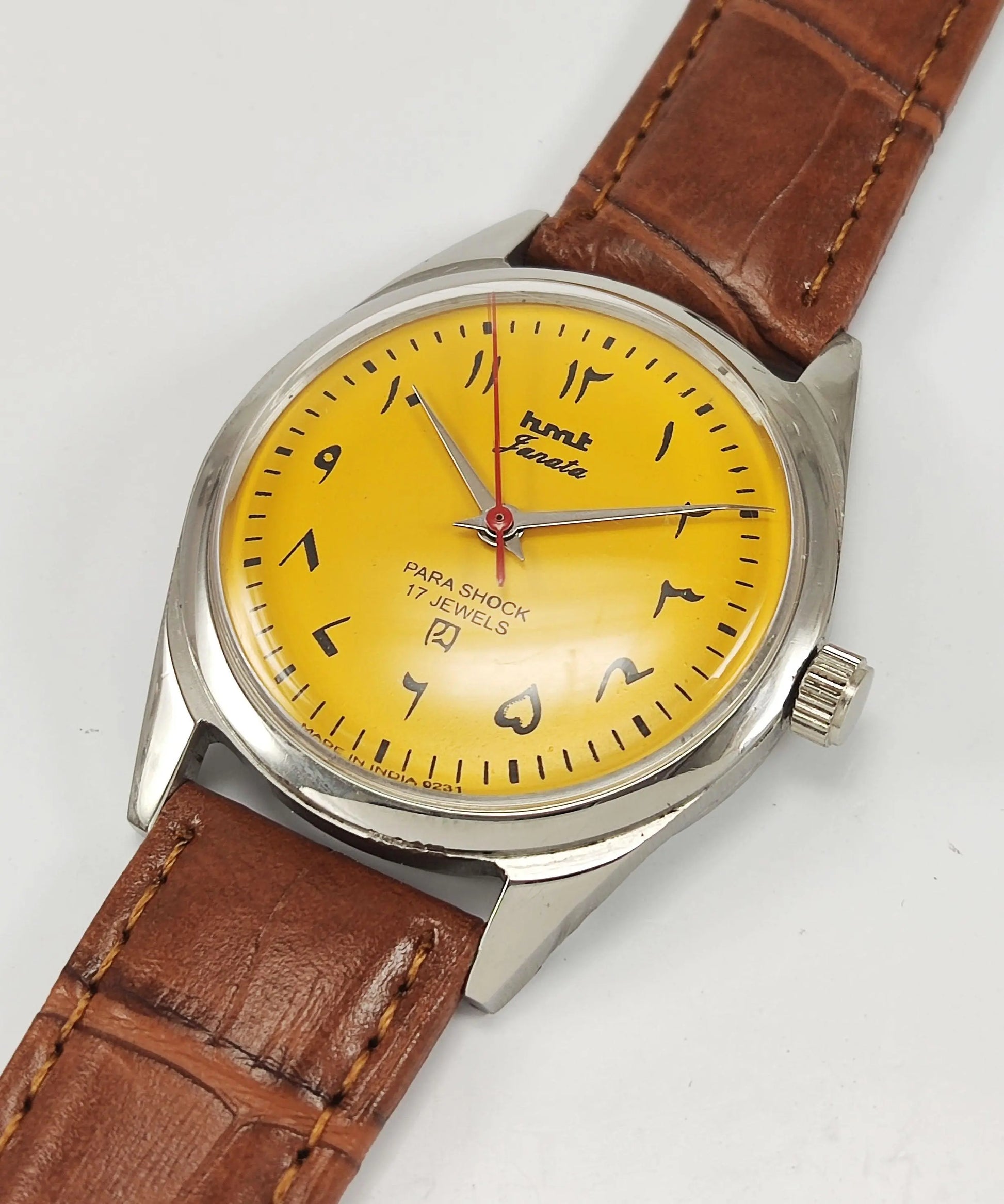 HMT Janata Para Shock 17 Jewels Urdu/Arabic Sun Yellow Dial Mechanical Hand winding Men's Wrist Watch - Discover-Diamonds