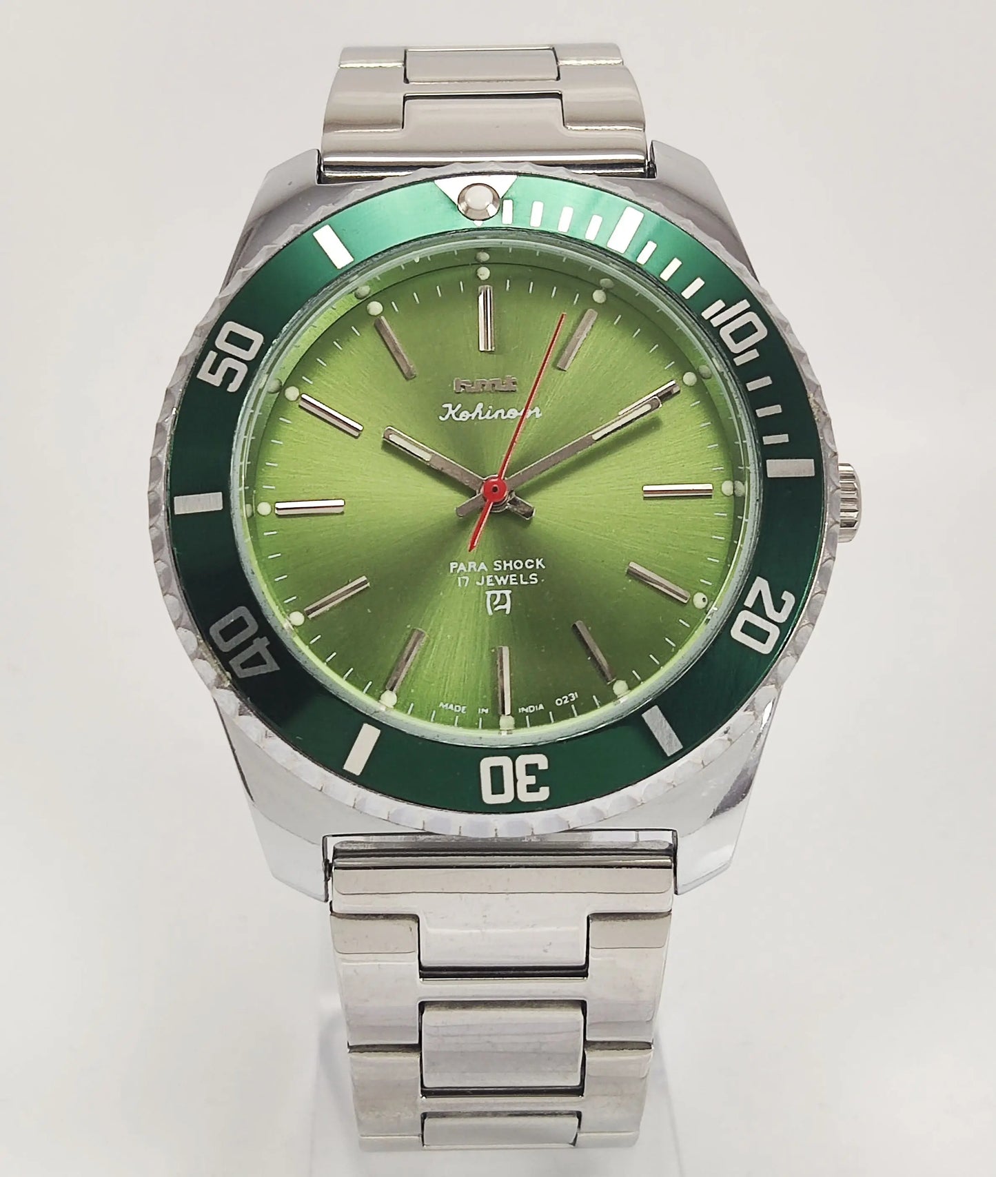 HMT Kohinoor Para Shock 17 Jewels Green Dial Mechanical Hand winding Men's Wrist Watch Discover-Diamonds