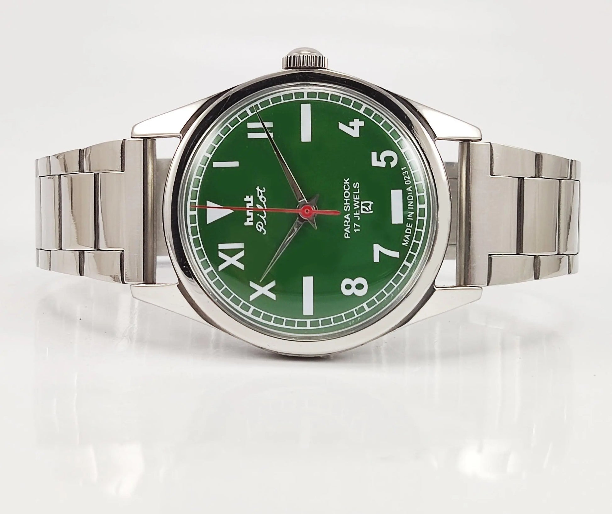 HMT Pilot Para Shock 17 Jewels Green Dial Mechanical Hand winding Men's Wrist Watch - Discover-Diamonds