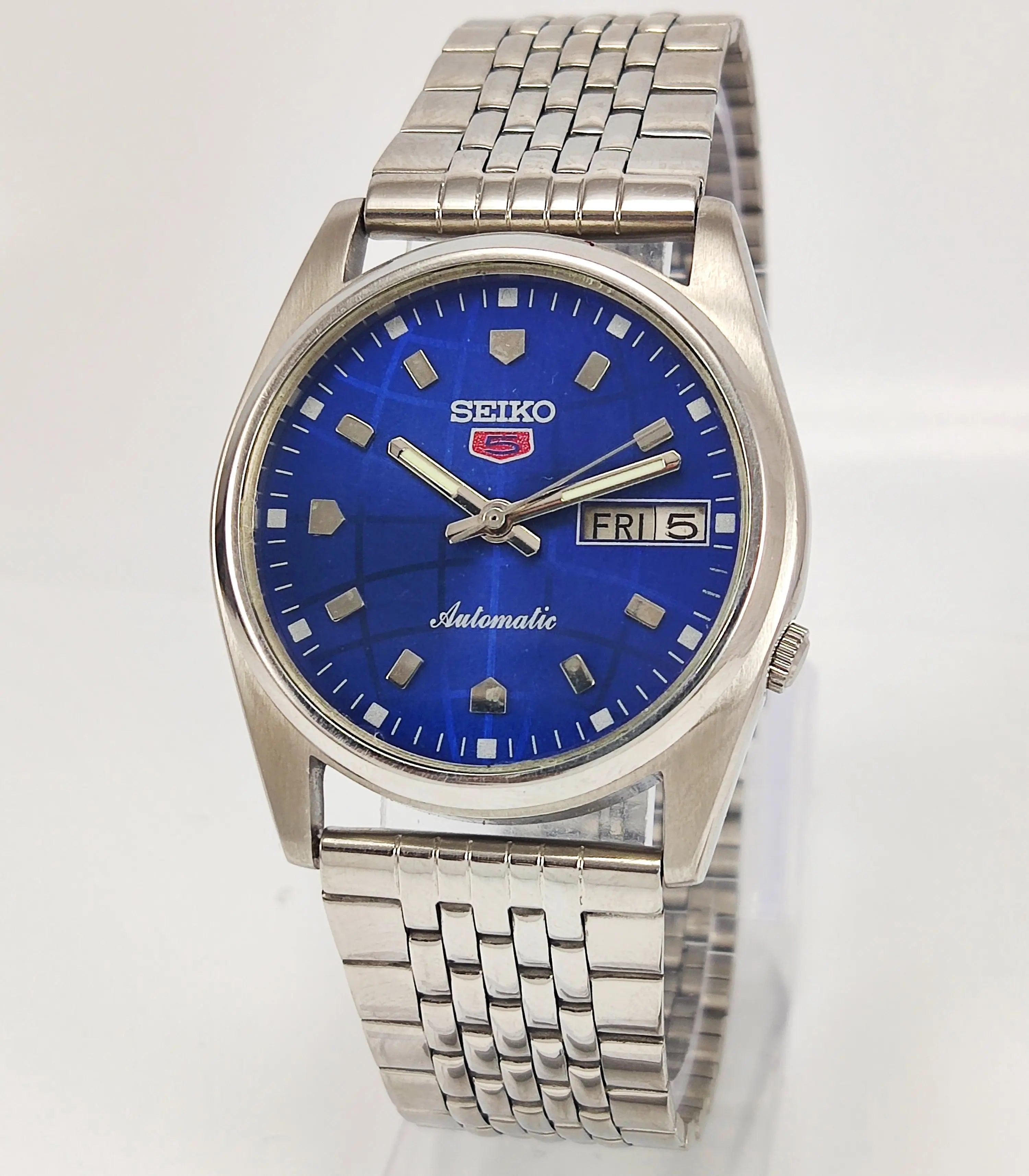 Seiko 5 Mechanical Automatic Movement Day shops Date Dial Watch