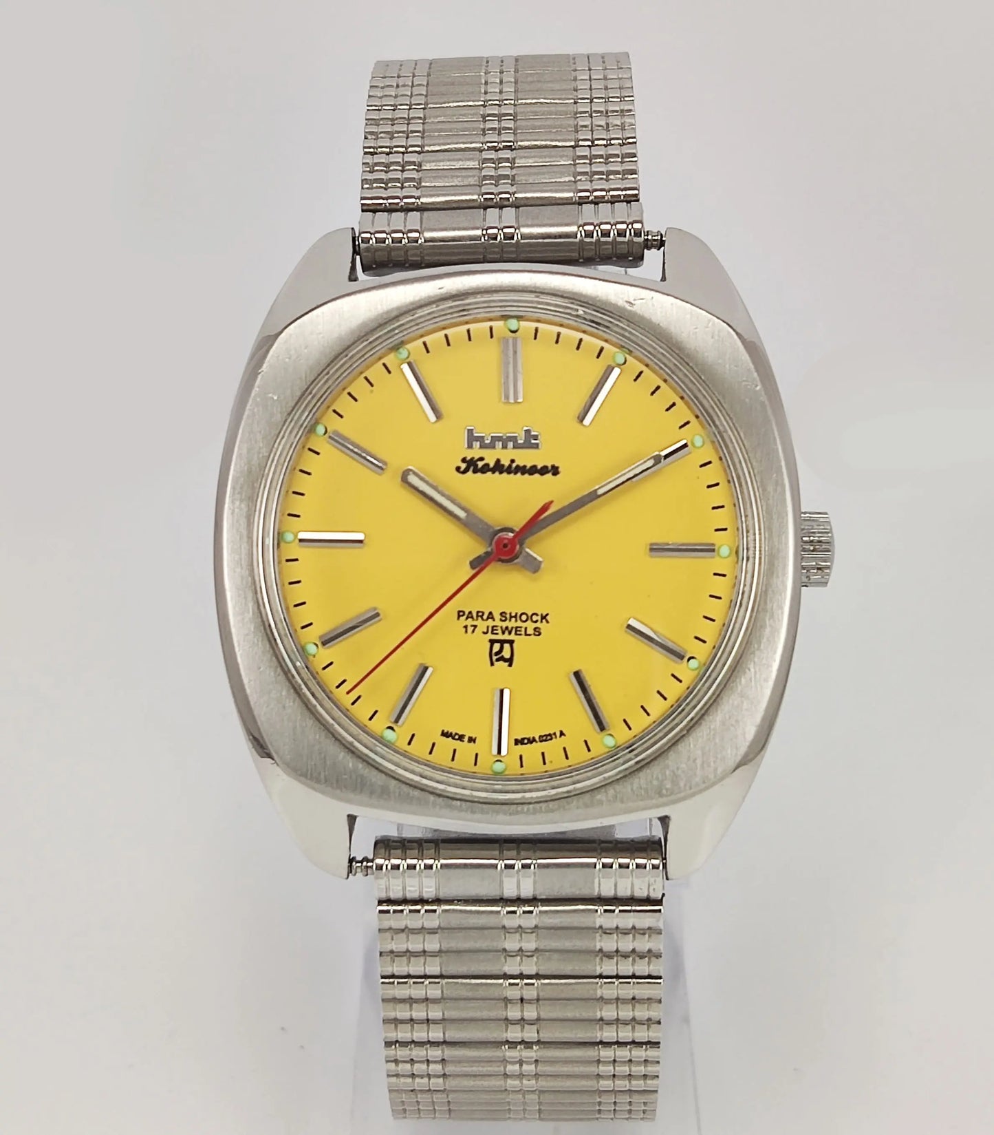 HMT Kohinoor Para Shock 17 Jewels Sun Yellow Dial Mechanical Hand winding Men's Wrist Watch Discover-Diamonds