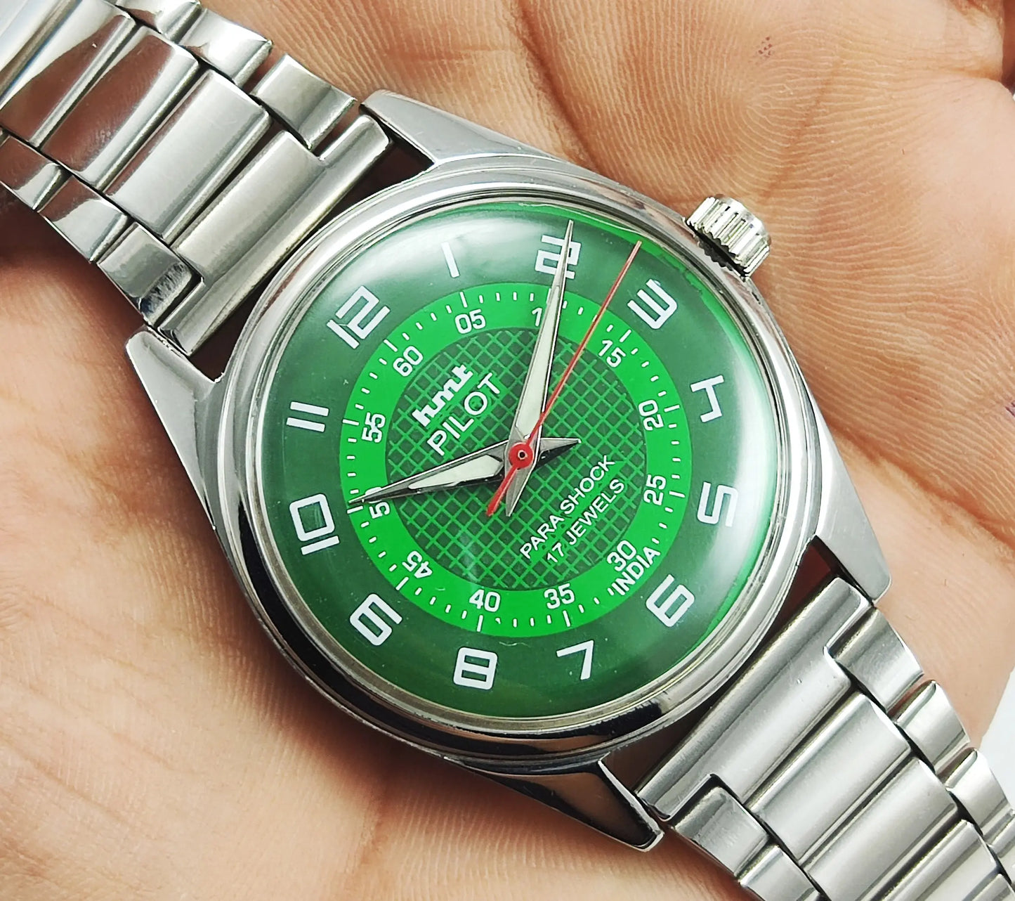 HMT Pilot Para Shock 17 Jewels Radium Hands Green Dial Mechanical Hand winding Men's Wrist Watch Discover-Diamonds