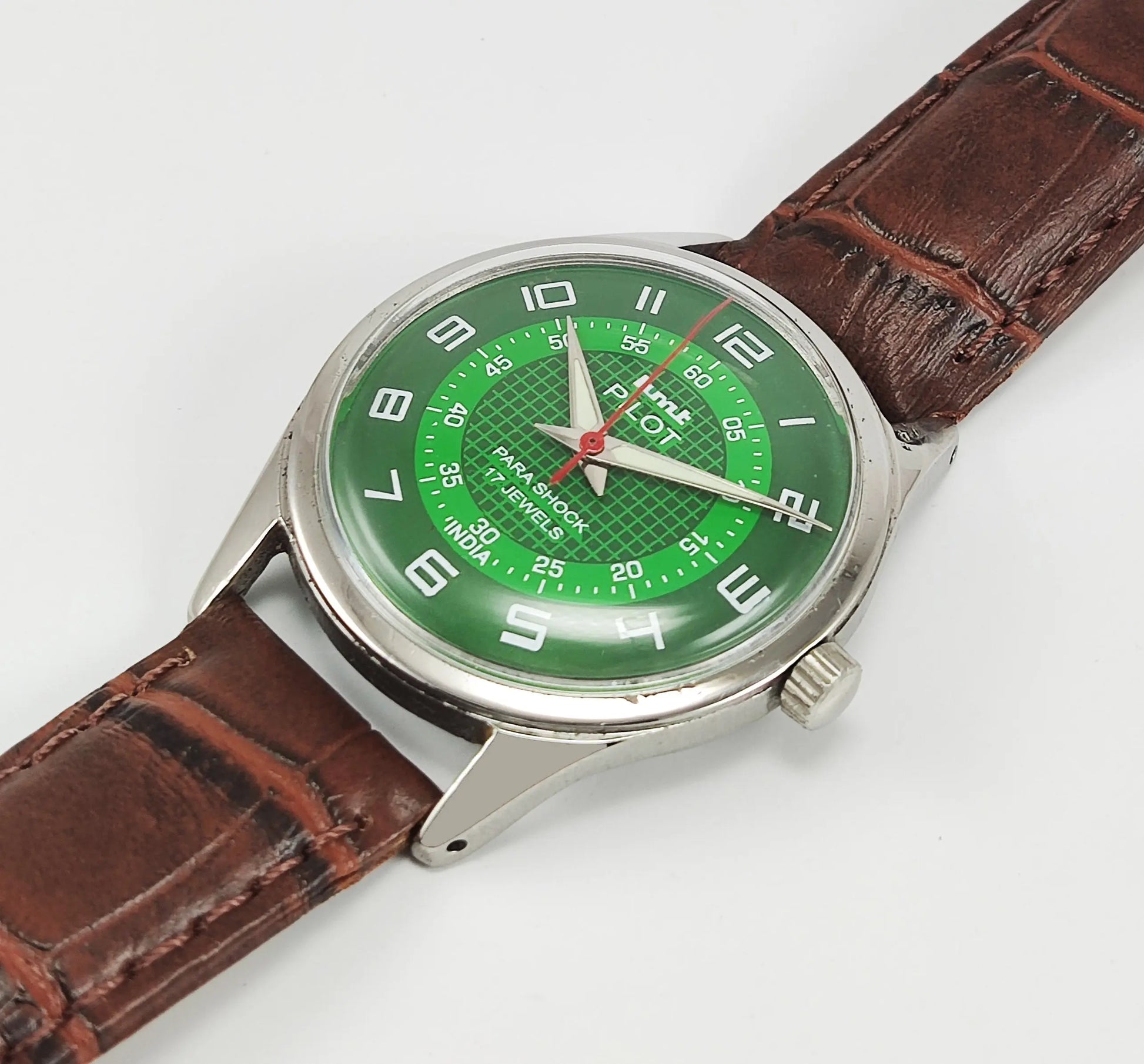 HMT Pilot Para Shock 17 Jewels Green Dial Mechanical Hand winding Men's Wrist Watch Discover-Diamonds