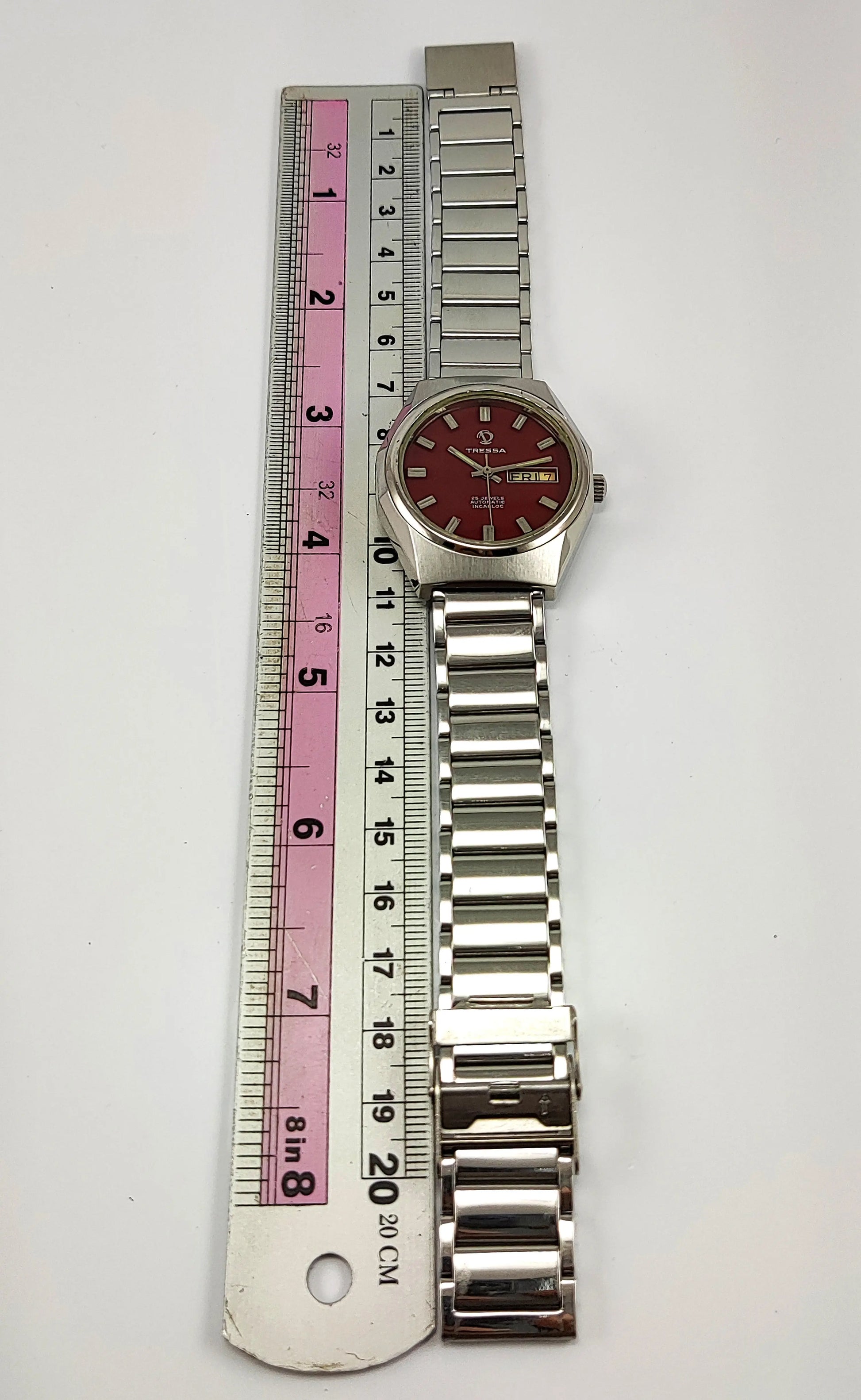 Tressa Maroon Color Dial Day-Date Automatic-2066 Swiss Made Men's Automatic Wrist Watch Discover-Diamonds