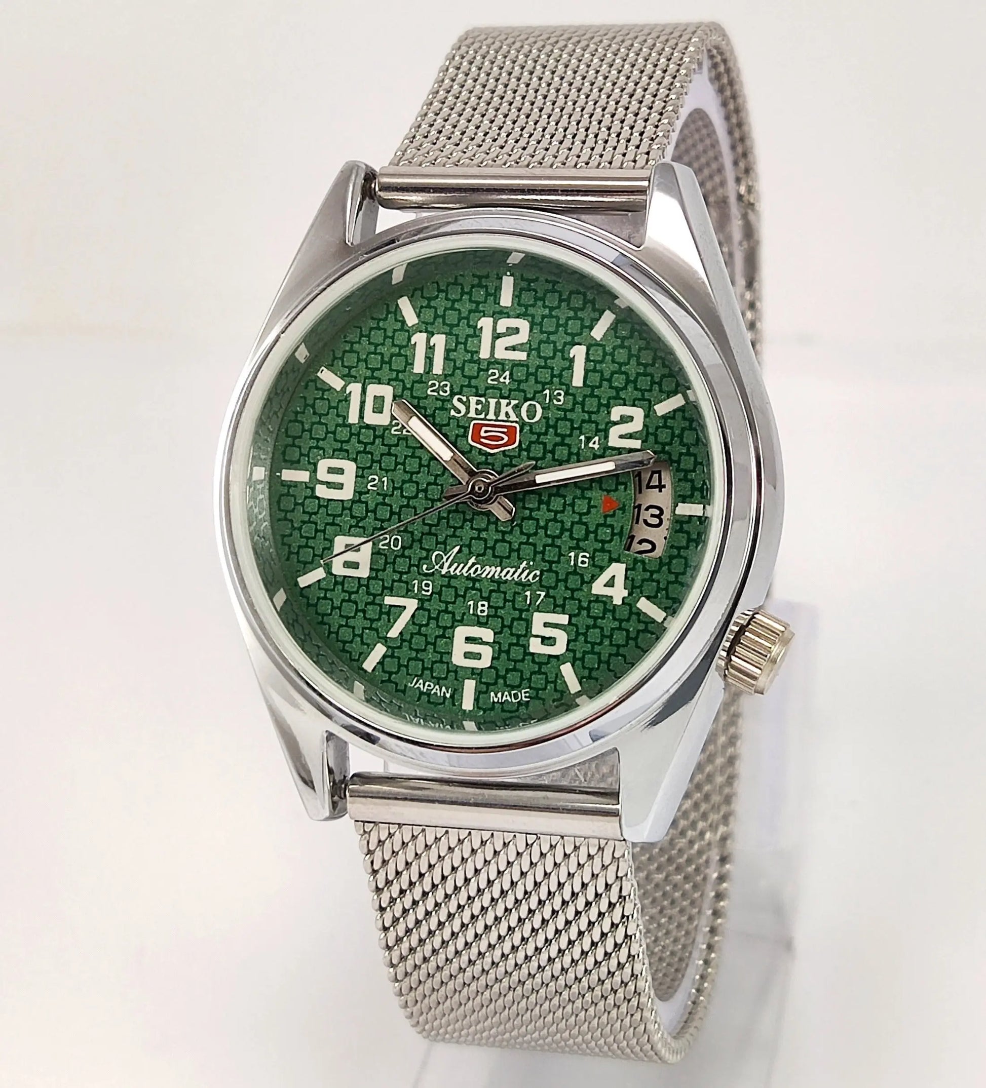 Seiko 5 Green Dial Automatic Movement 17 Jewels 6309A Japan Made Day-Date Function  Men's Automatic Wrist Watch Discover-Diamonds