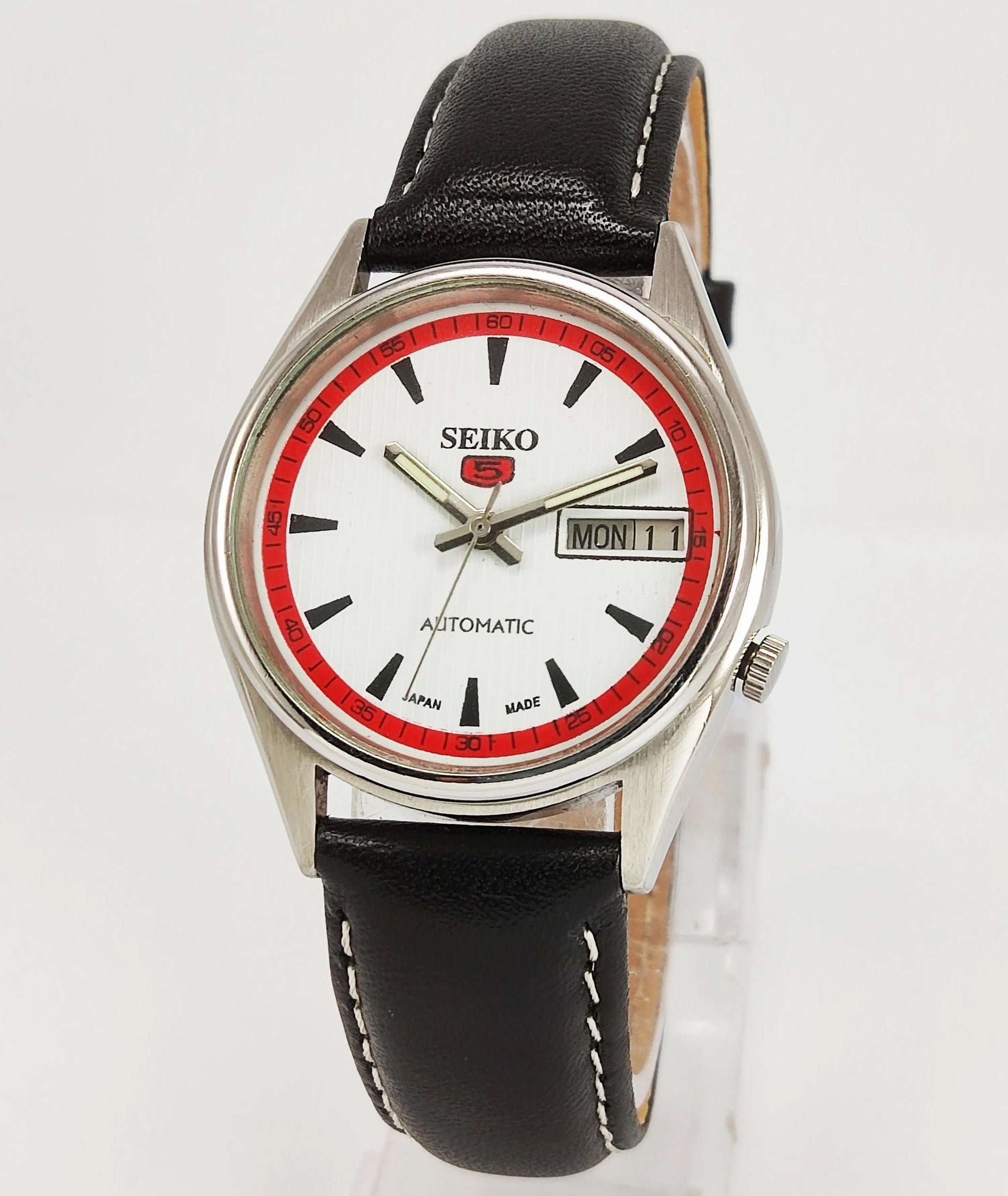 Seiko 5 Automatic-7009A White Color Dial 17 Jewels Day Date Men's Wrist Watch - Discover-Diamonds