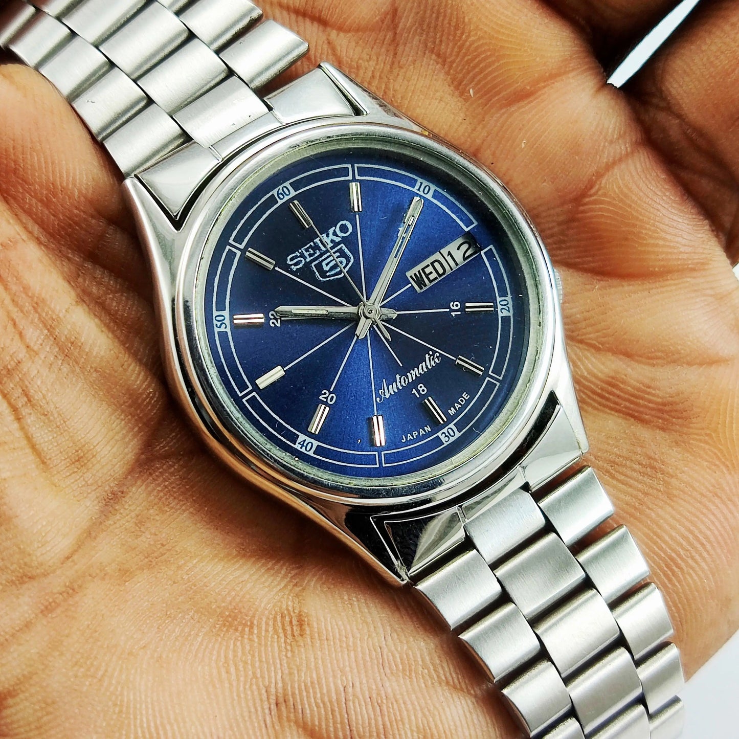 Seiko 5 Automatic-7009A Blue Dial 17 Jewels Day Date Men's Wrist Watch - Discover-Diamonds