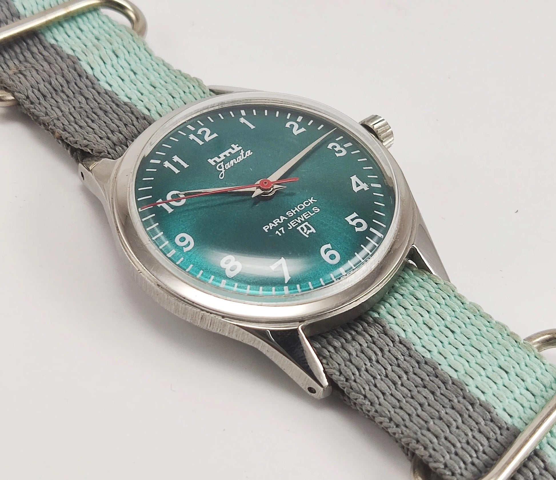 HMT Janata Para Shock 17 Jewels Peacock Green Dial Mechanical Hand winding Men's Wrist Watch - Discover-Diamonds