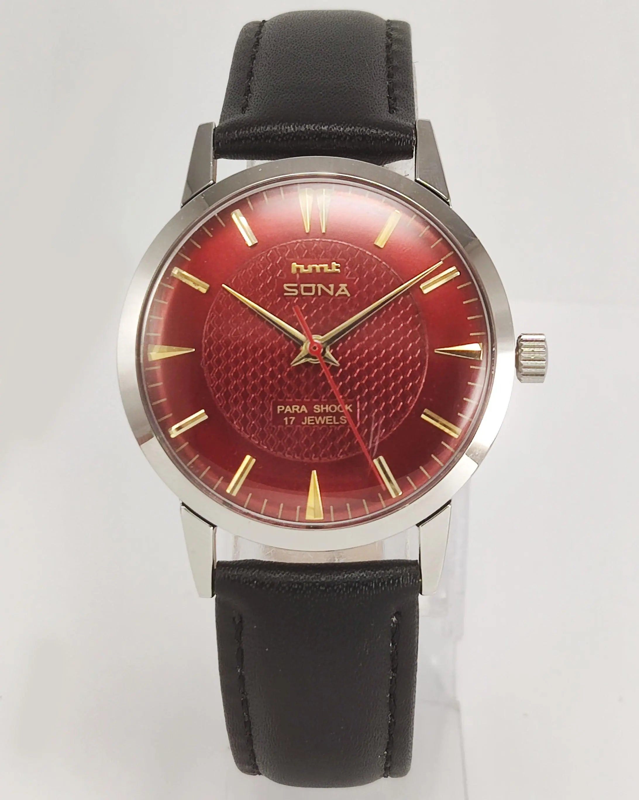 HMT Sona Para Shock 17 Jewels Maroon Red Dial Hand winding Discover Diamonds