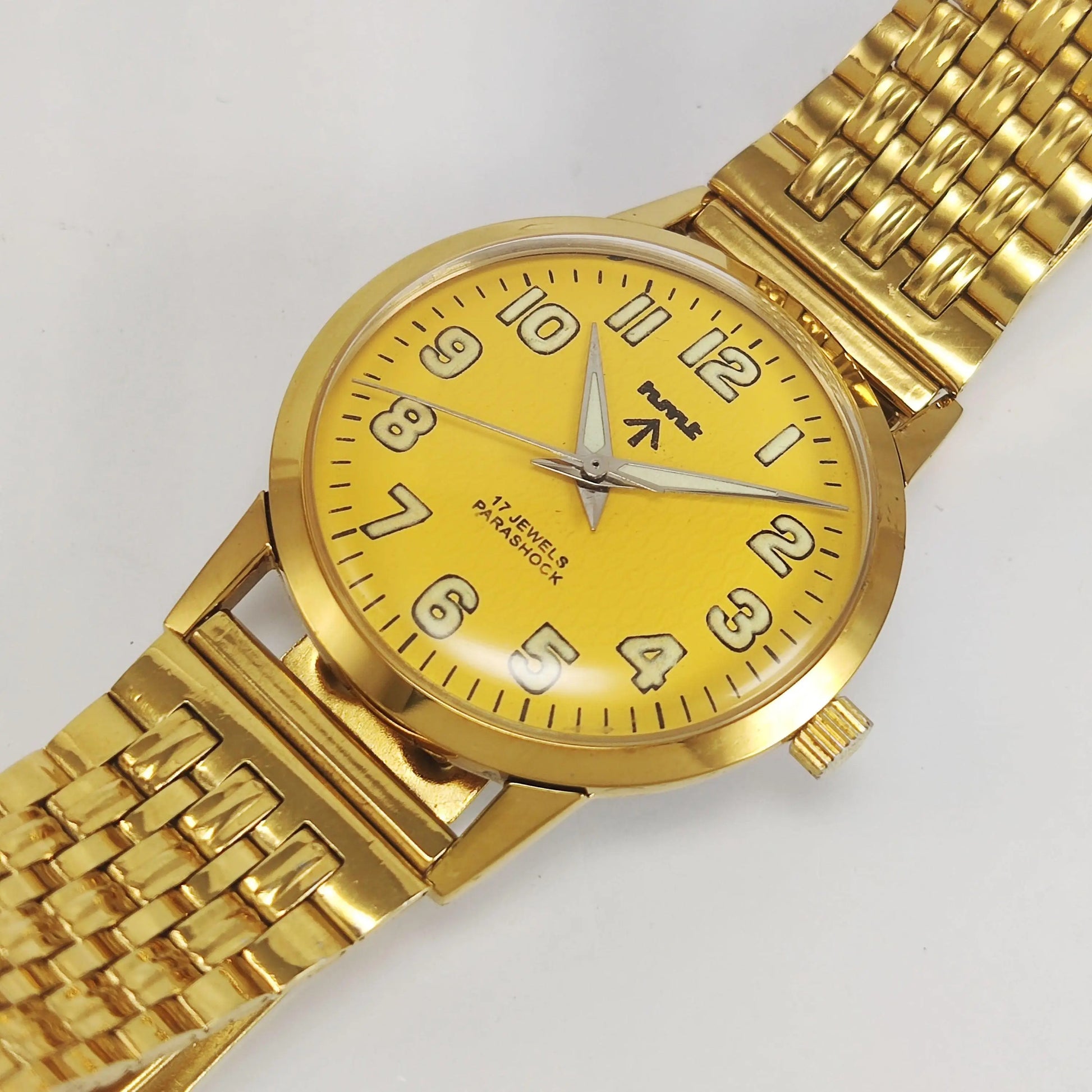 HMT Night Glow Yellow Dial Para Shock 17 Jewels Mechanical Hand winding Men's Wrist Watch - Discover-Diamonds