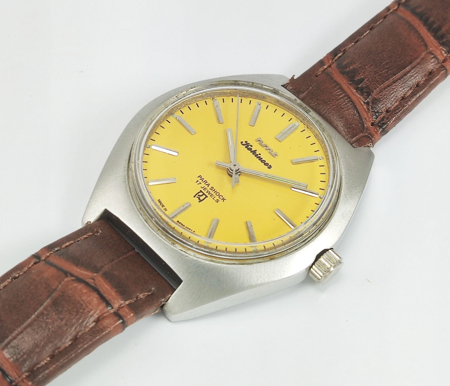 HMT Kohinoor Para Shock 17 Jewels Yellow Dial Mechanical Hand winding Men's Wrist Watch - Discover-Diamonds