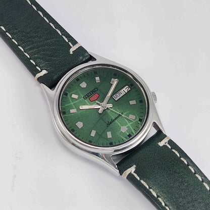 Seiko 5 Automatic-7009A Analog 17 Jewels Analog Day Date Green Dial Men's Mechanical Watch - Discover-Diamonds