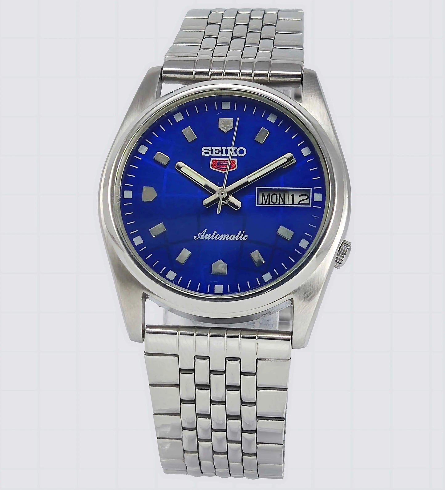 Blue Seiko 5 Automatic-7009A Analog 17 Jewels Analog Day Date Men's Mechanical Watch - Discover-Diamonds