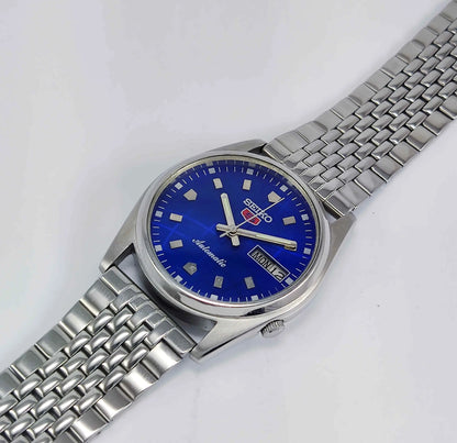 Blue Seiko 5 Automatic-7009A Analog 17 Jewels Analog Day Date Men's Mechanical Watch - Discover-Diamonds