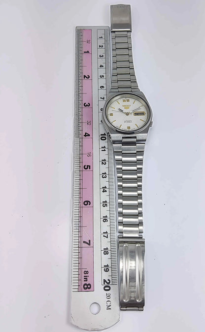 Seiko 5 Automatic-7009A Off-White Dial 17 Jewels Transparent Back Day Date Men's Mechanical Watch - Discover-Diamonds