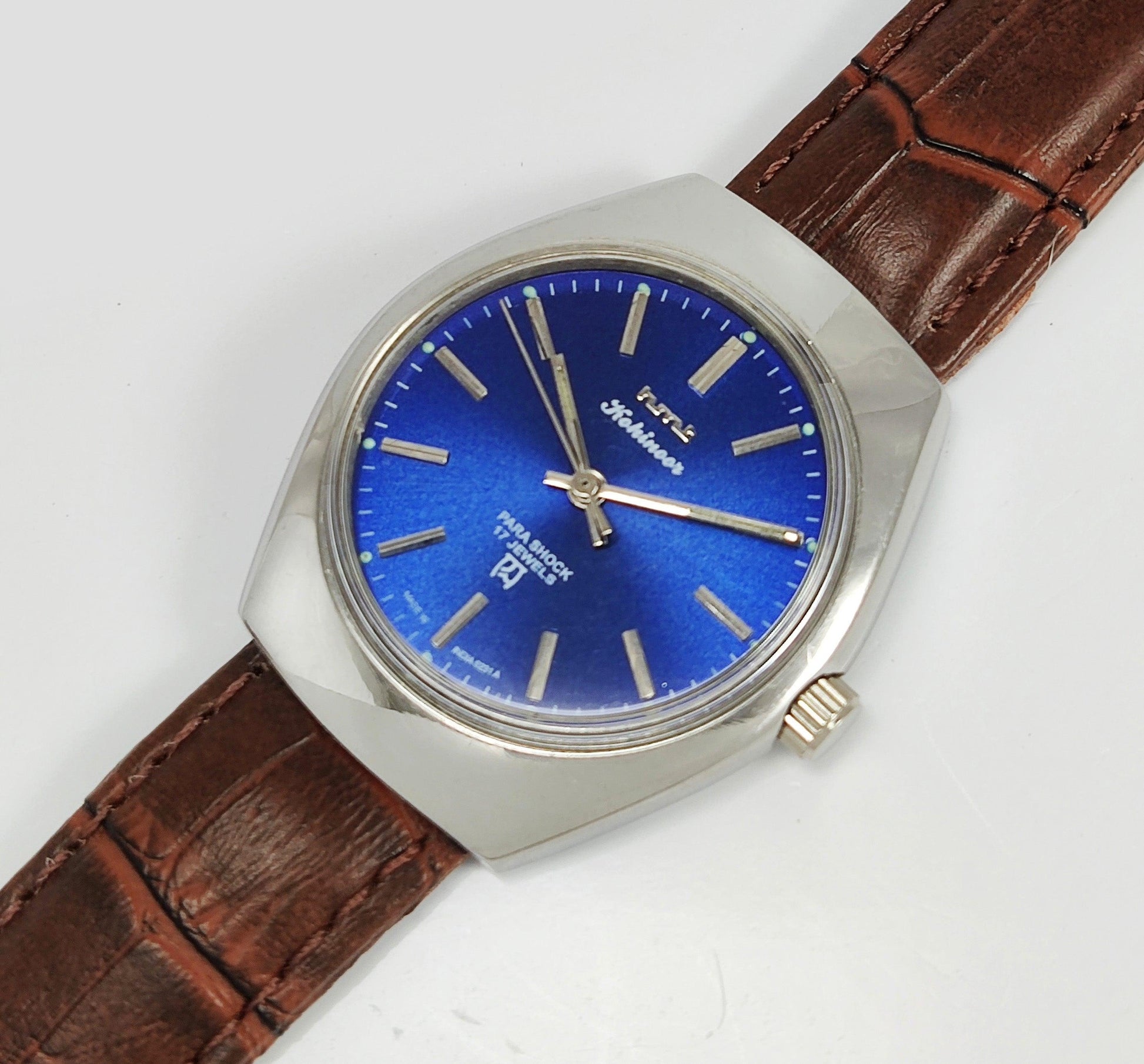 HMT Kohinoor Para Shock 17 Jewels Royal Blue Dial Mechanical Hand winding Men's Wrist Watch - Discover-Diamonds