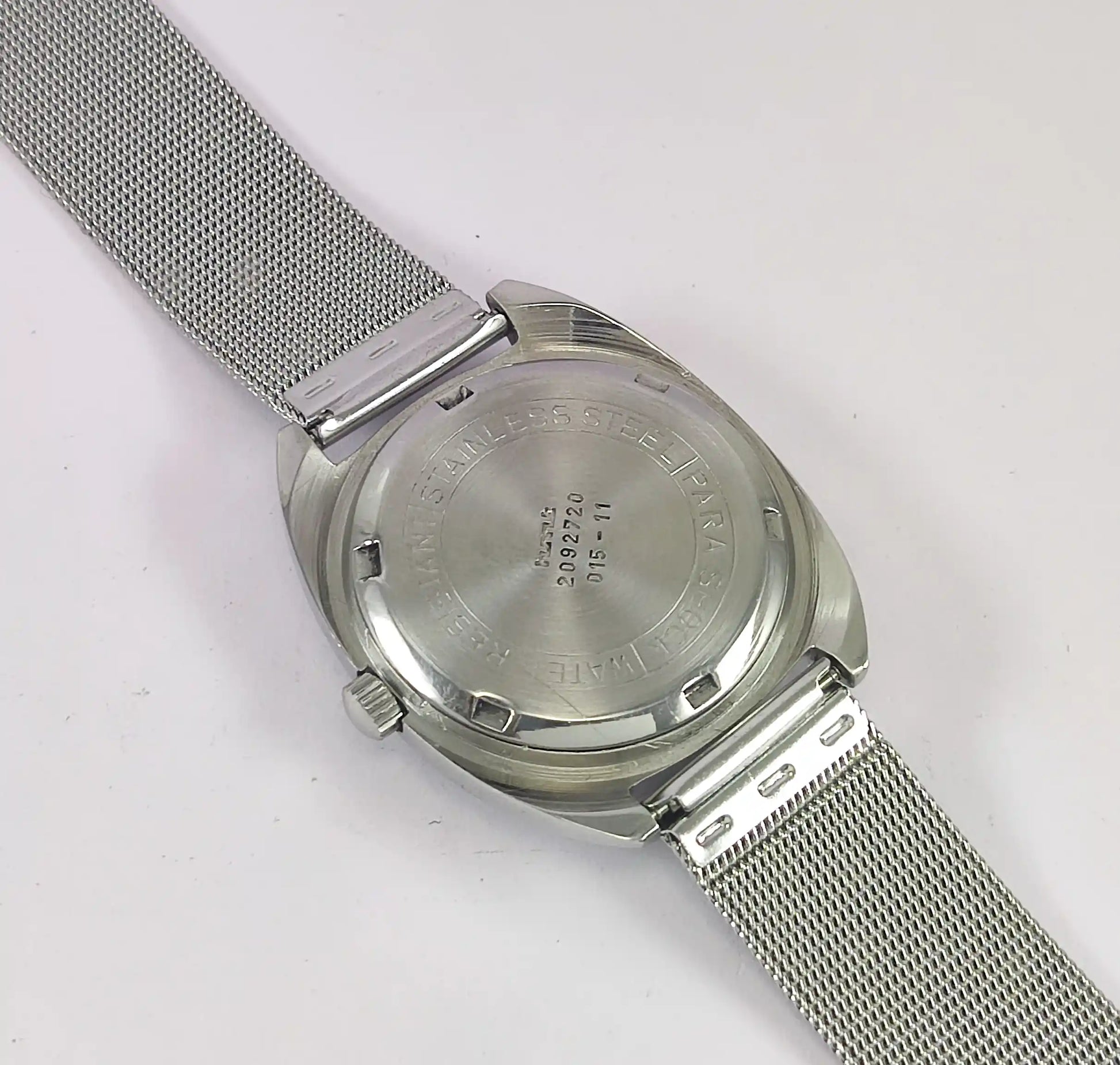 HMT Kohinoor Devanagari Font Green Dial 17 Jewels Para Shock Watch - Discover-Diamonds