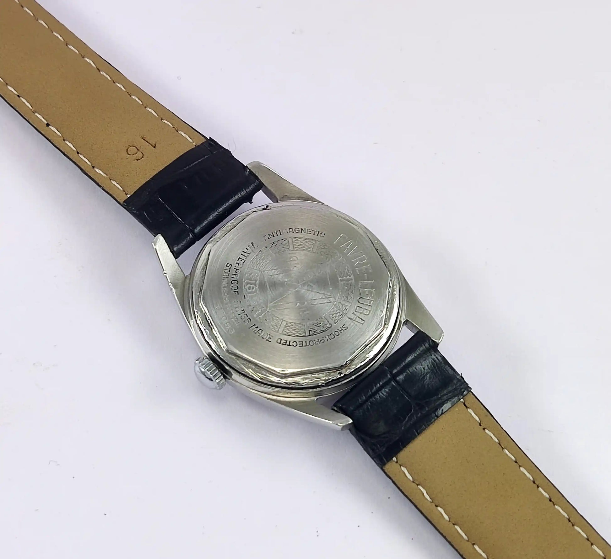 Favre Leuba Geneve Sea King Dark Pink Dial Women's Watch 101 Discover-Diamonds