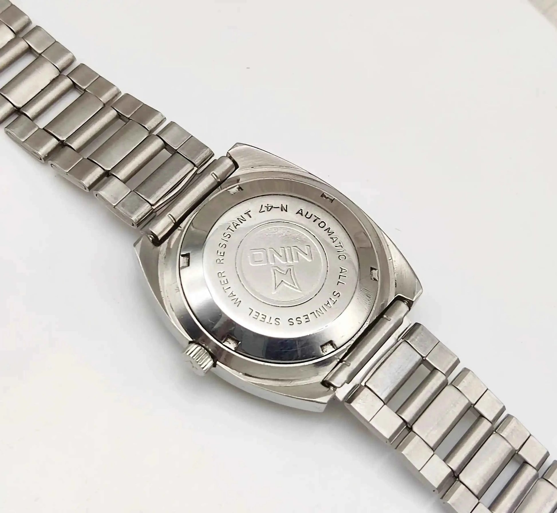 Nino Automatic 17 Jewels Gray Dial Stick Indices 2066